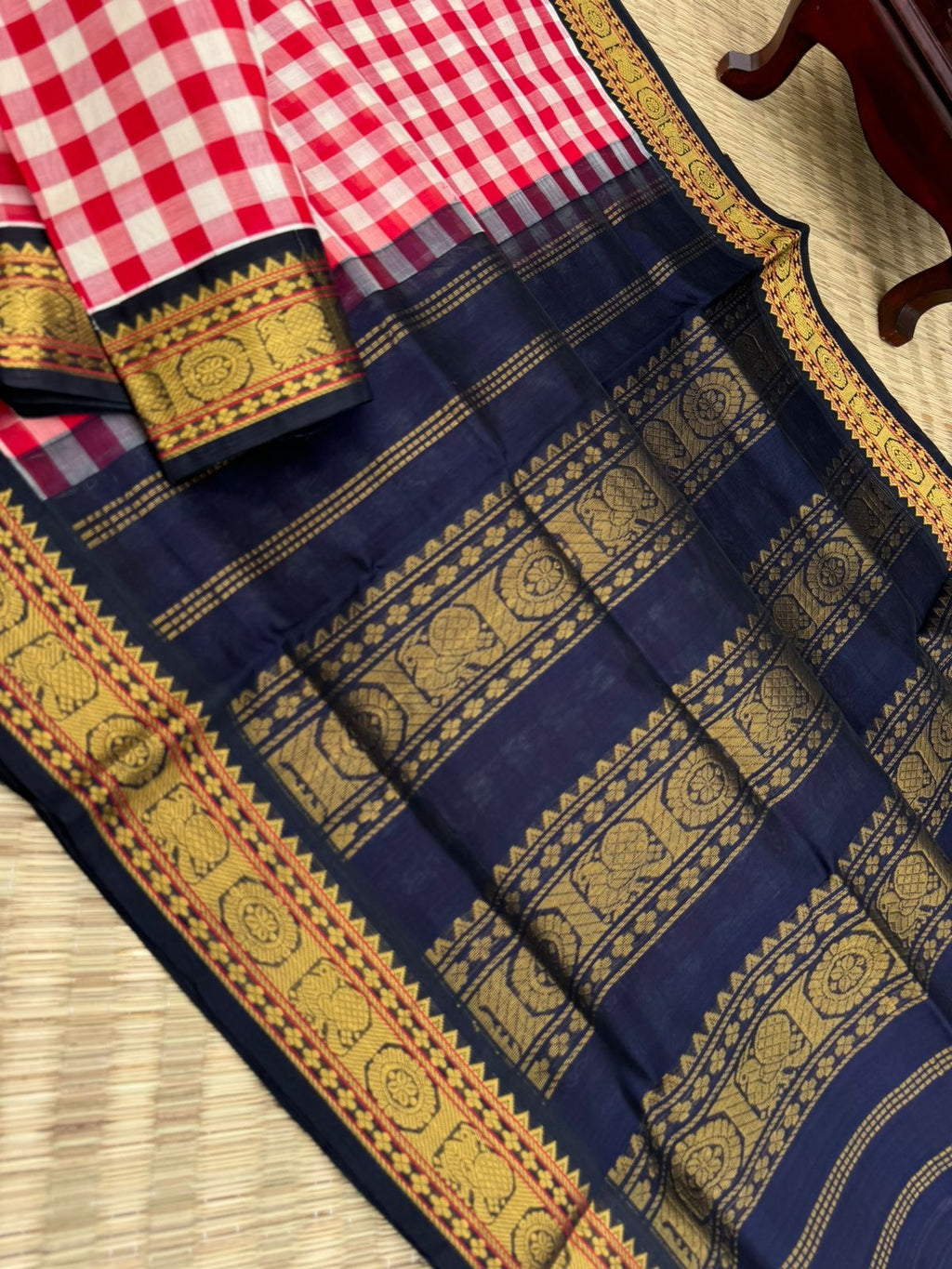 Korvai Silk Cottons - red and off white chex with navy blue pallu and blouse