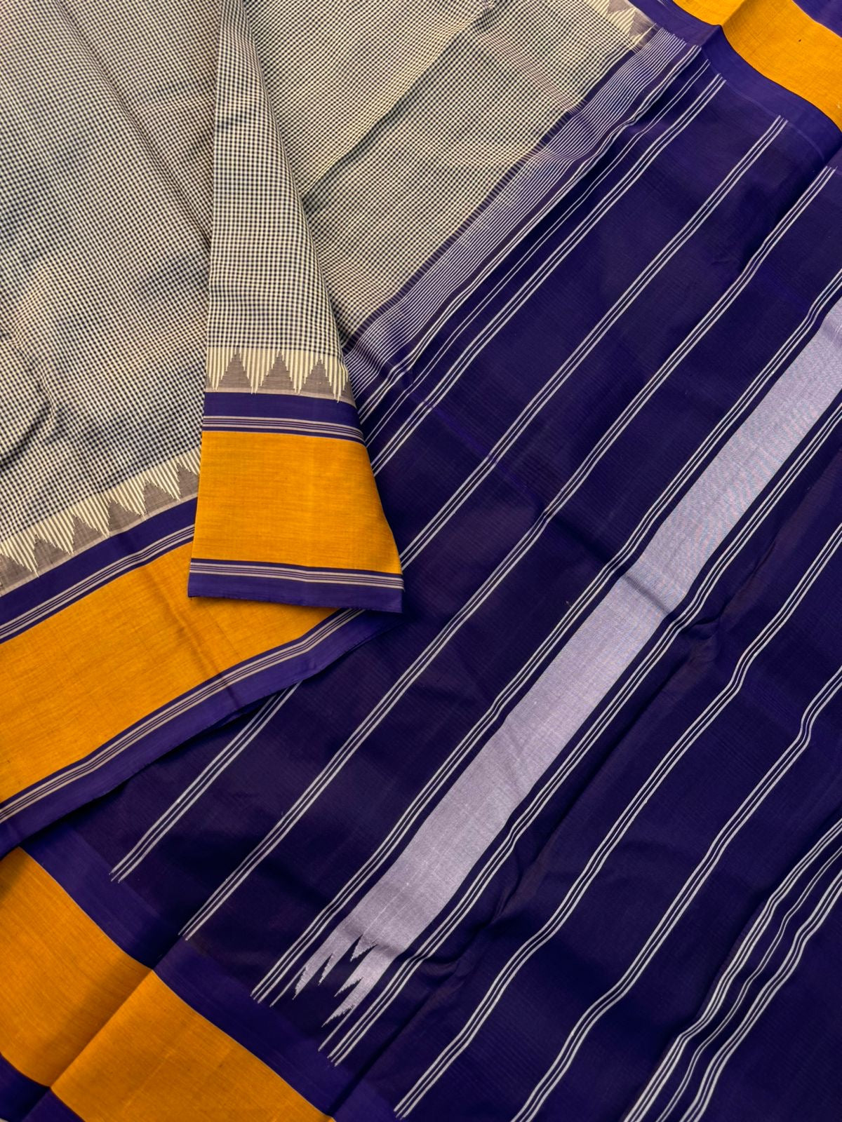 Signature Silk Cotton -English kasa kasa kattam with deep navy blue pallu and blouse