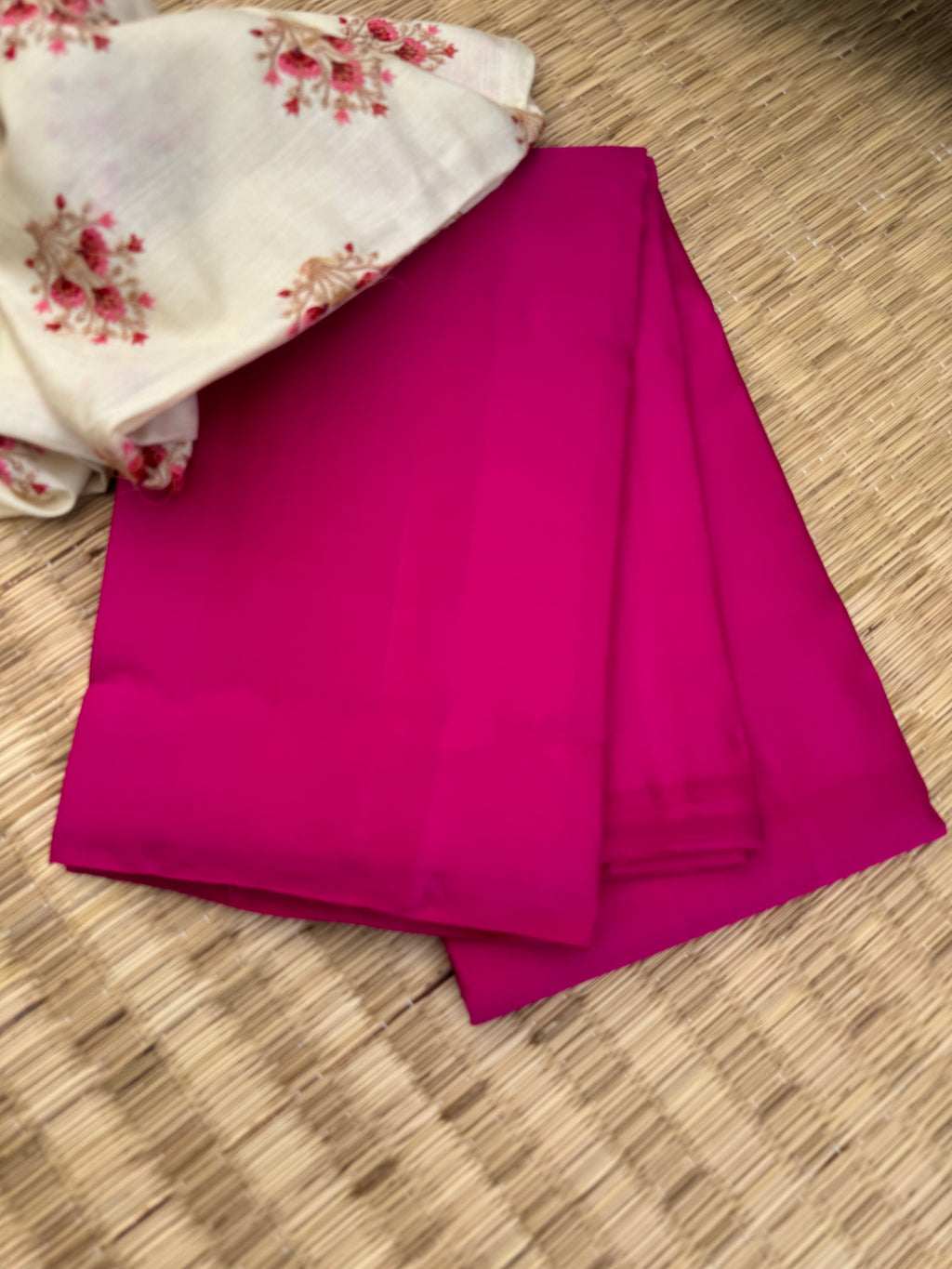 Niram - Celebrating of Full Plain Kanchivaram Silks Paired with Beautiful Blouses - Stunning rani pink saree with off white embroidery blouse