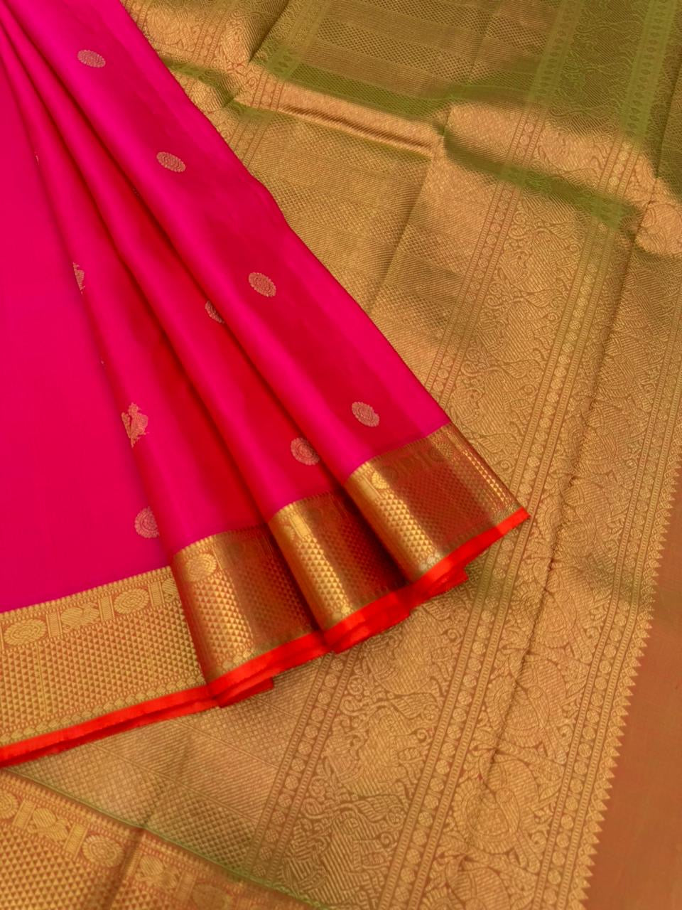 Kanchivaram Trunk - most beautiful pink and maanthulir green pallu and blouse with solid gold zari woven borders