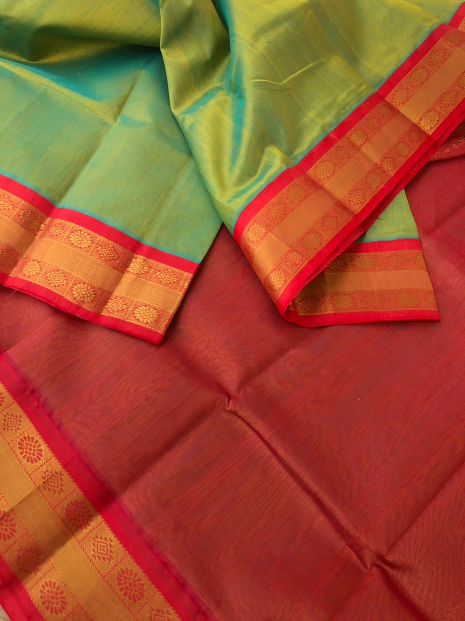 Colours of Korvai Silk Cotton - short green and red