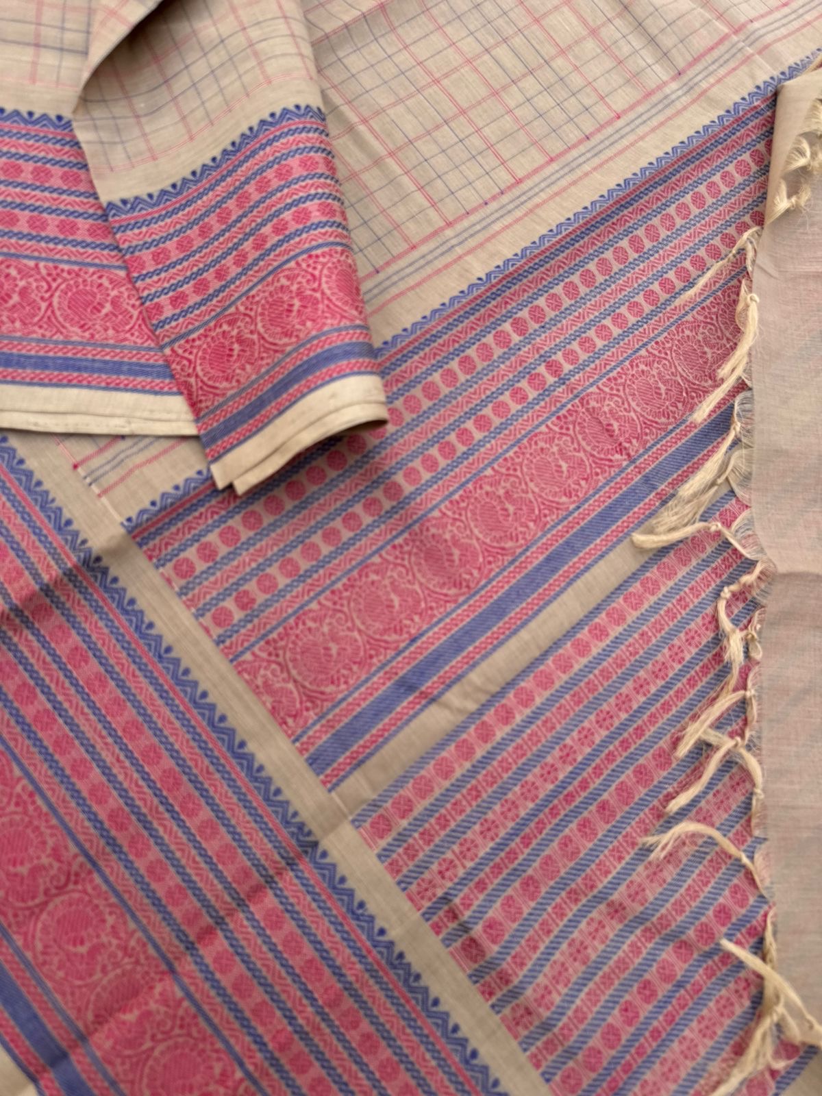 Mangalavastaram - deep being with interlocking woven chex with grand pallu and borders