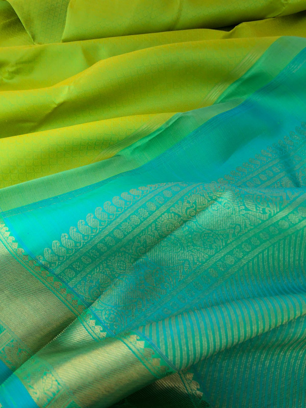 Swarnam - The Solid Kanchivarams - absolutely gorgeous fresh green and aqua blue with body jacard woven pattern
