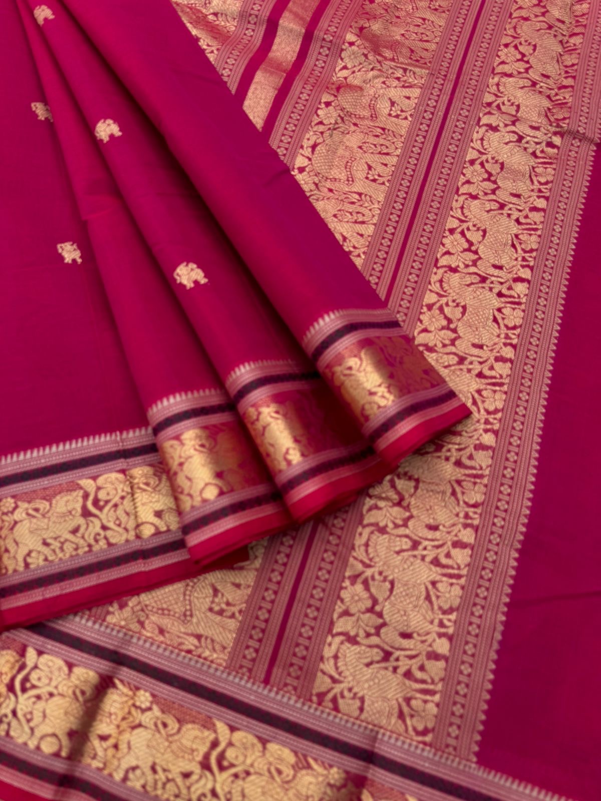 Zari Touched Mangalavastaram - the traditional Kim Kim red