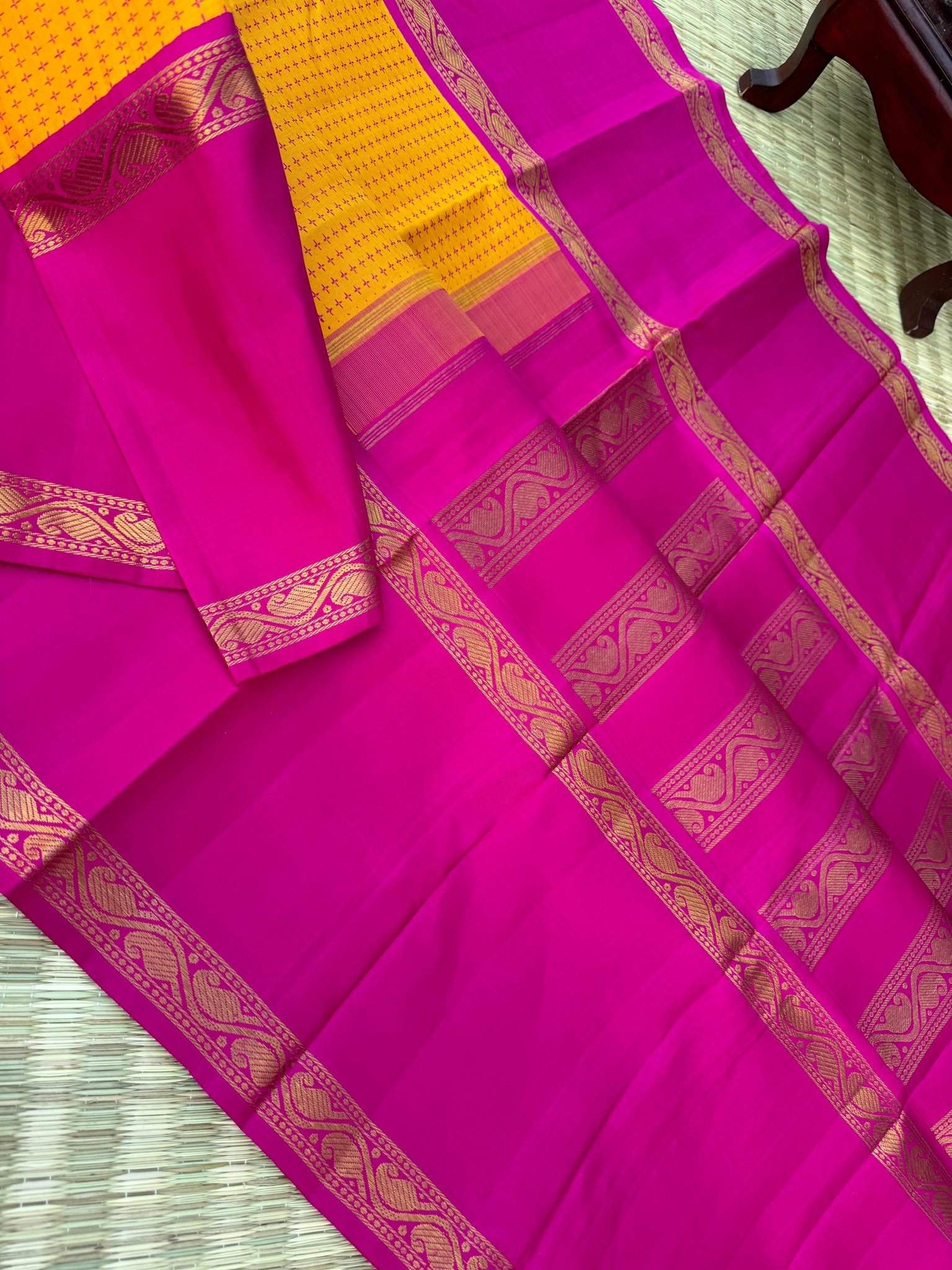 Essence of Traditional Kanchivarams - a gorgeous vintage type broad borders mustard and sweet pink full body woven pluse buttas