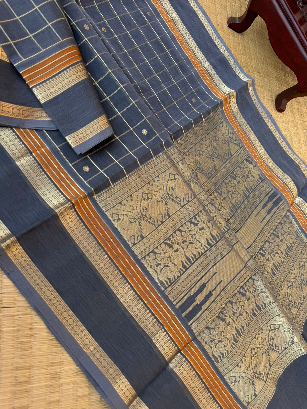 Zari Kissed Silk Cotton - stunning grey muthukattam