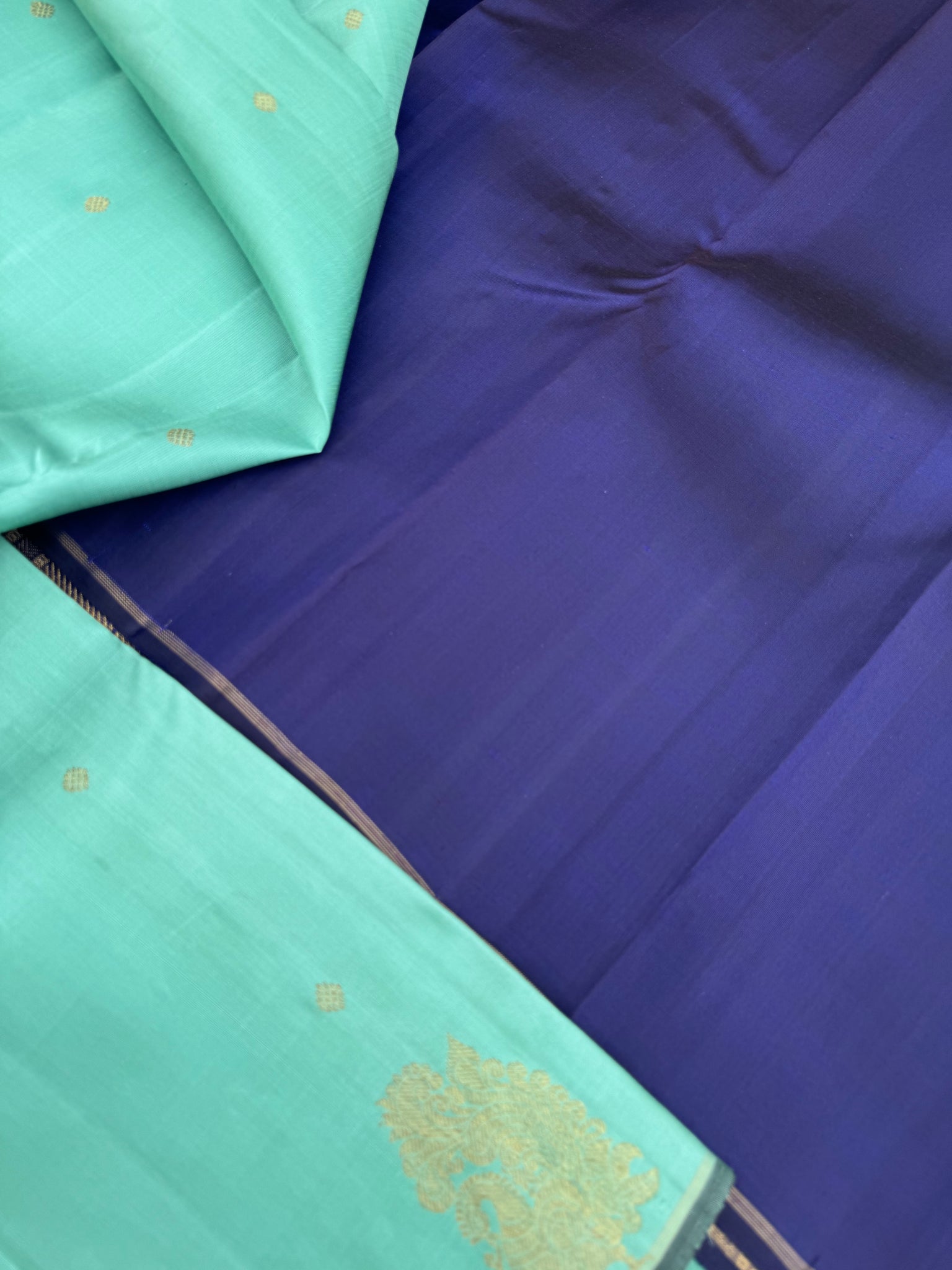 Diwali Edits - Kanchivaram For All Occasions - pastel pista ice cream borderless Kanchivaram with navy blue pallu and blouse