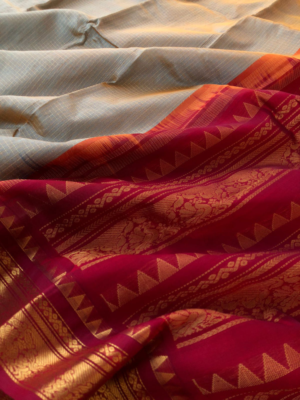 Korvai Silk Cottons - dual tone English grey and reddish maroon zari kattam