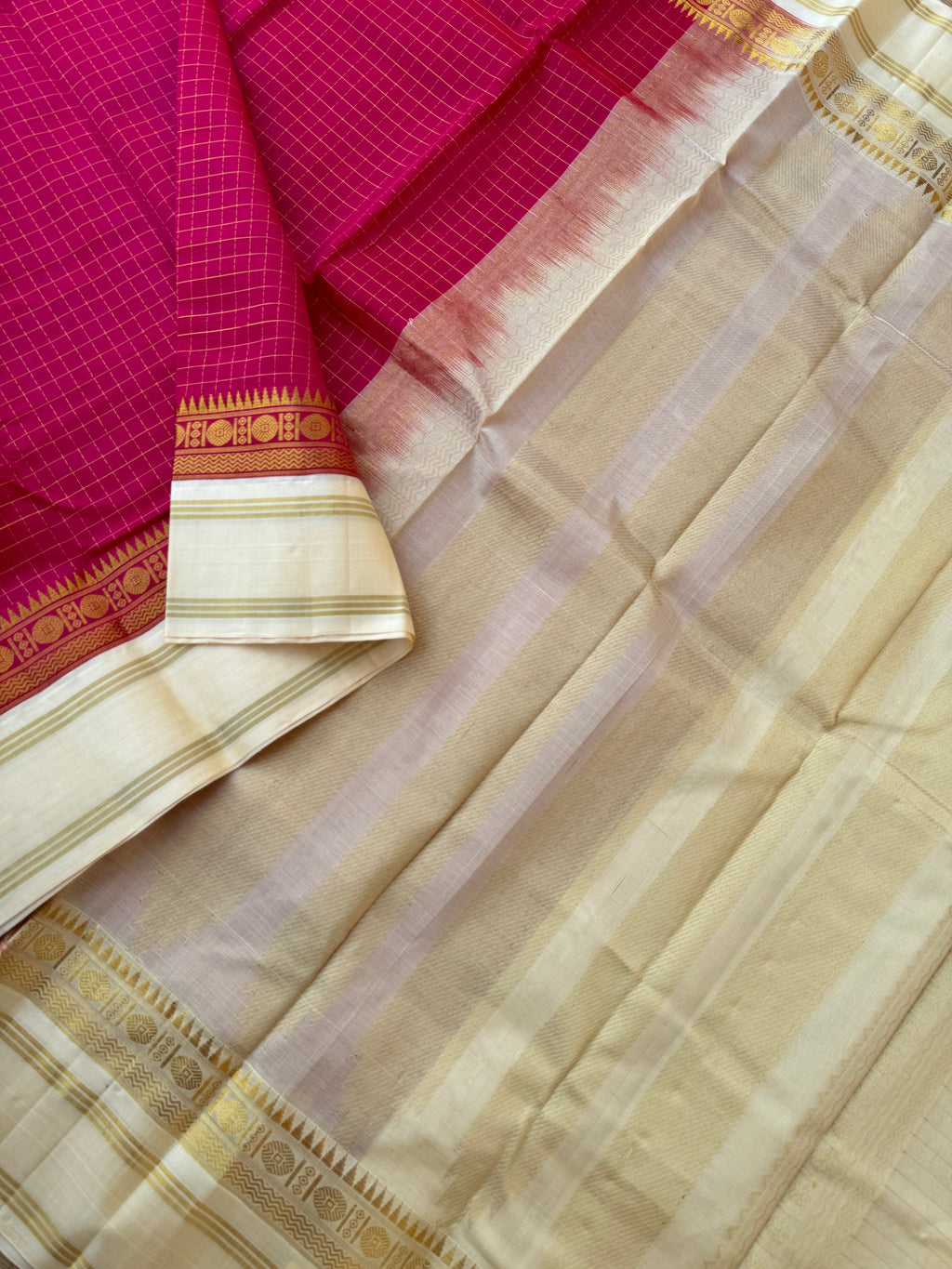 Korvai Silk Cotton - reddish pink zari kattam with off white borders