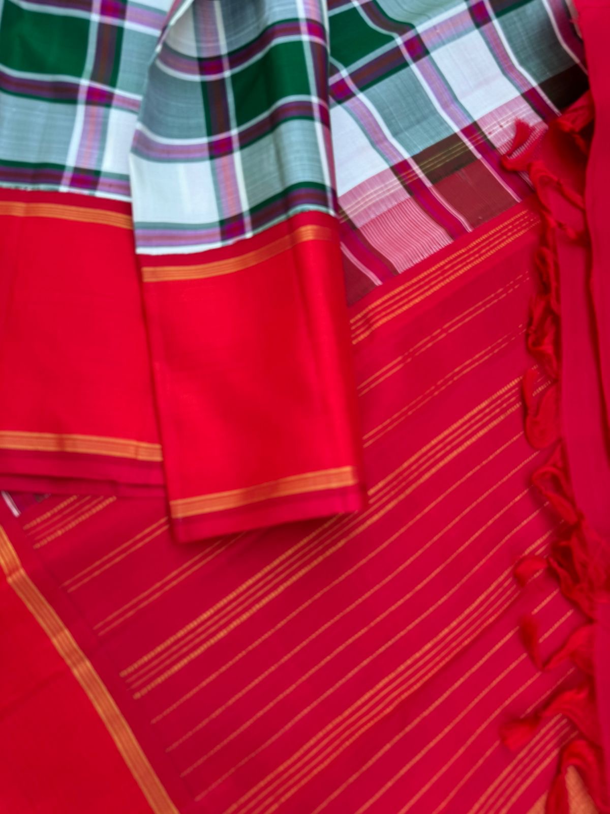 Album Untouched - a most beautiful chex woven body with deep red woven korvai borders