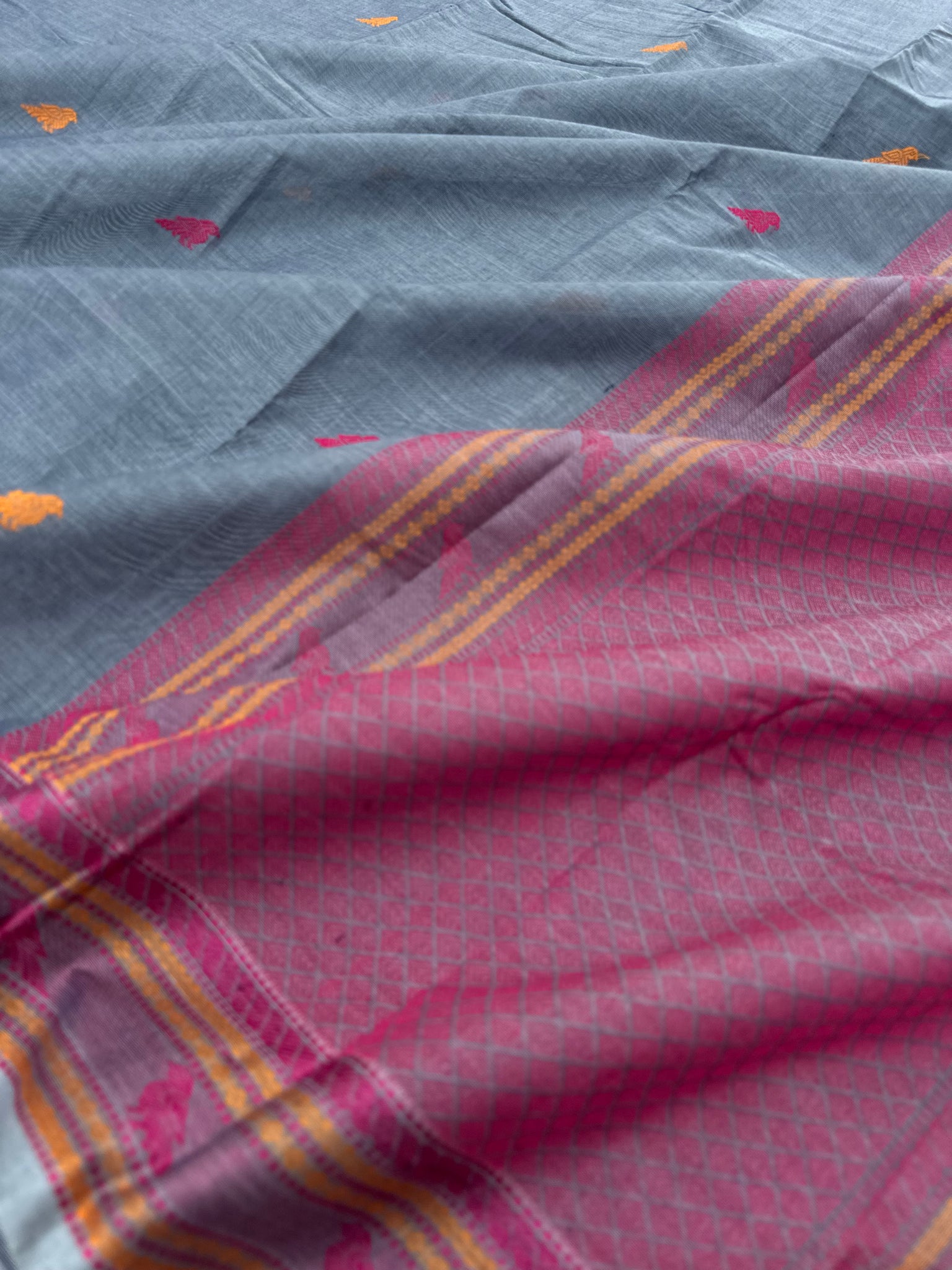 Mangalavastaram - stunning grey with parrots woven buttas