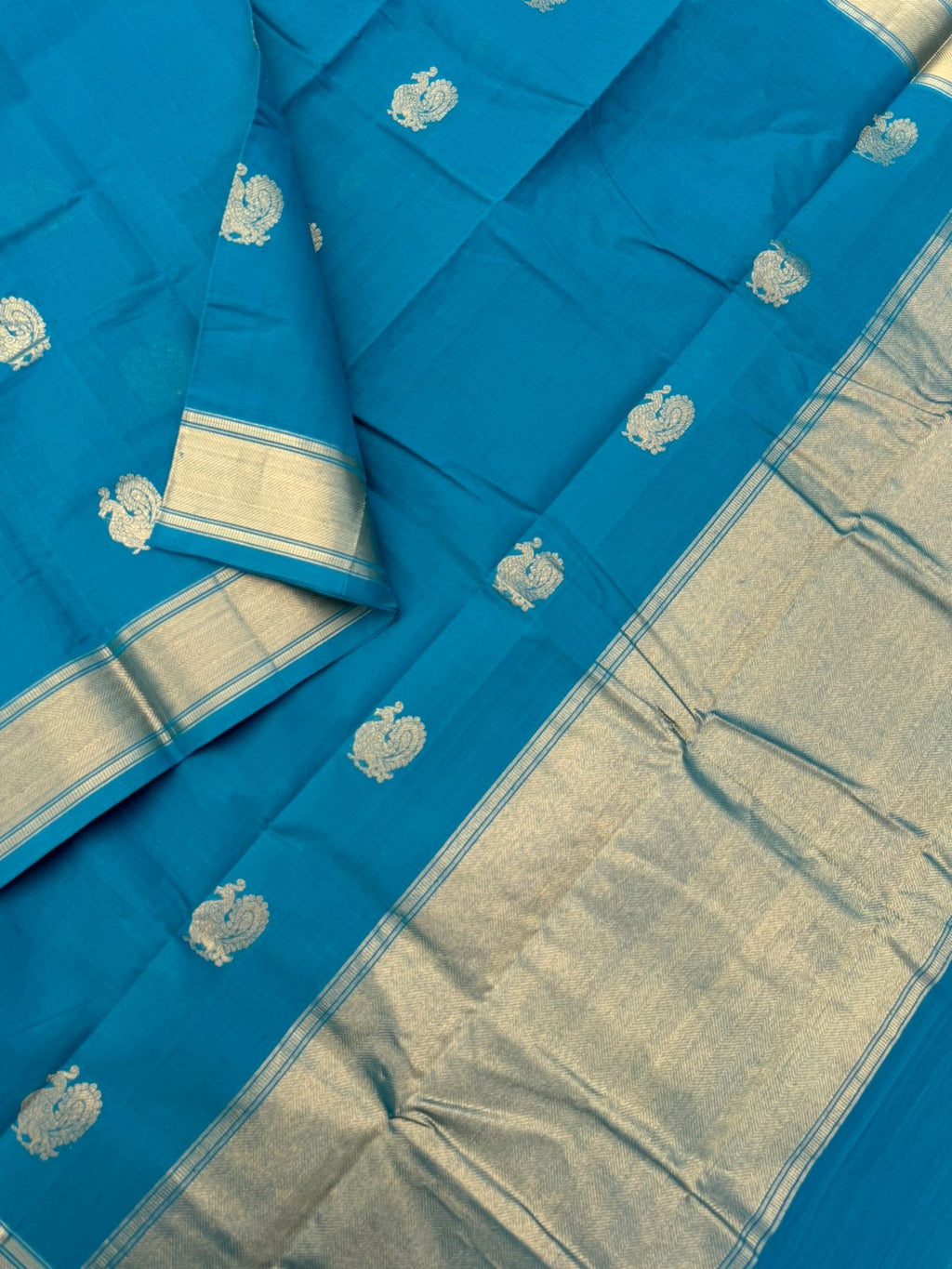 Zari Touched Mangalavastaram - peacock blue