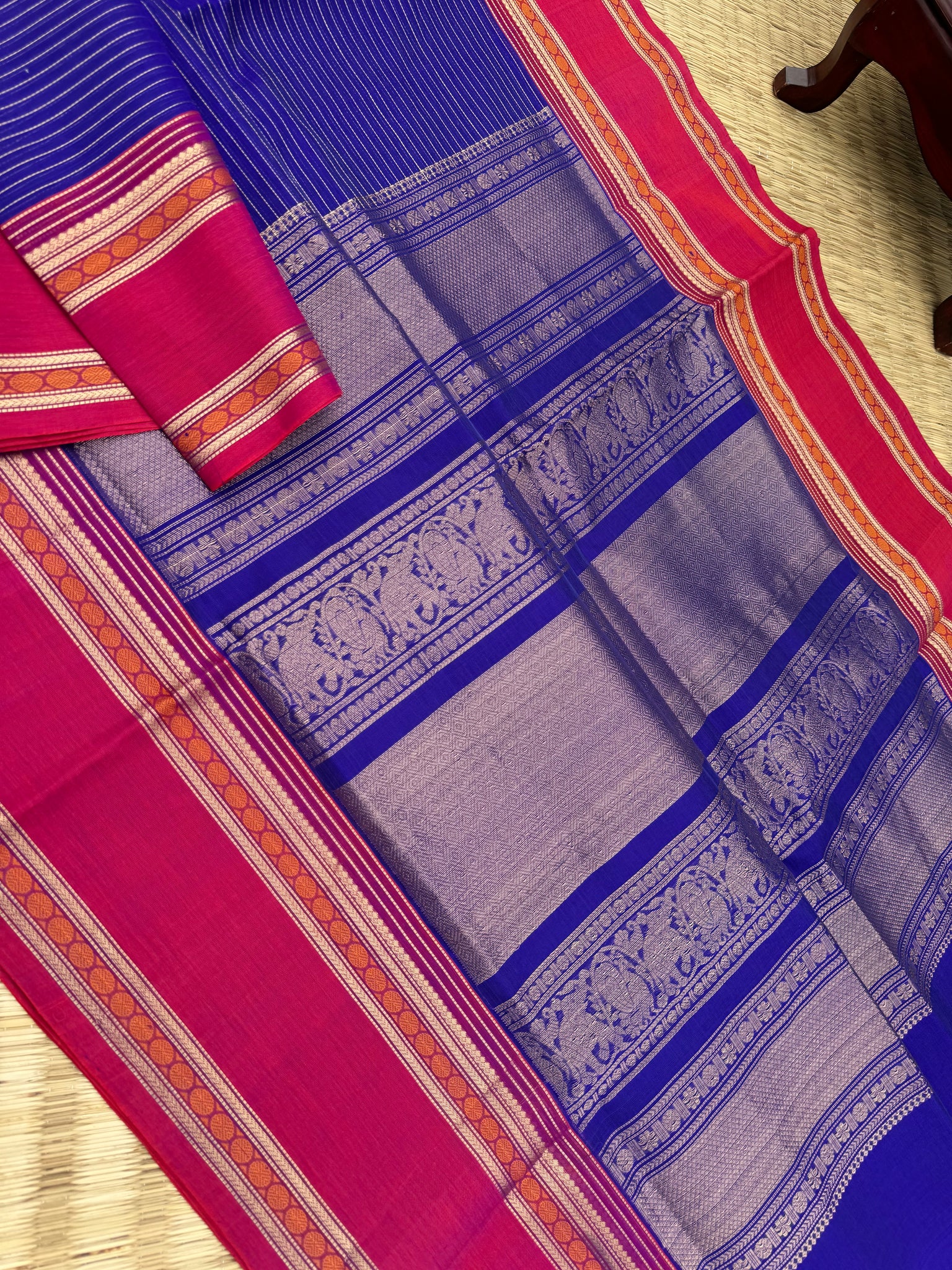 Zari Kissed Silk Cotton - royal blue vairaoosi with all traditional borders and pallu