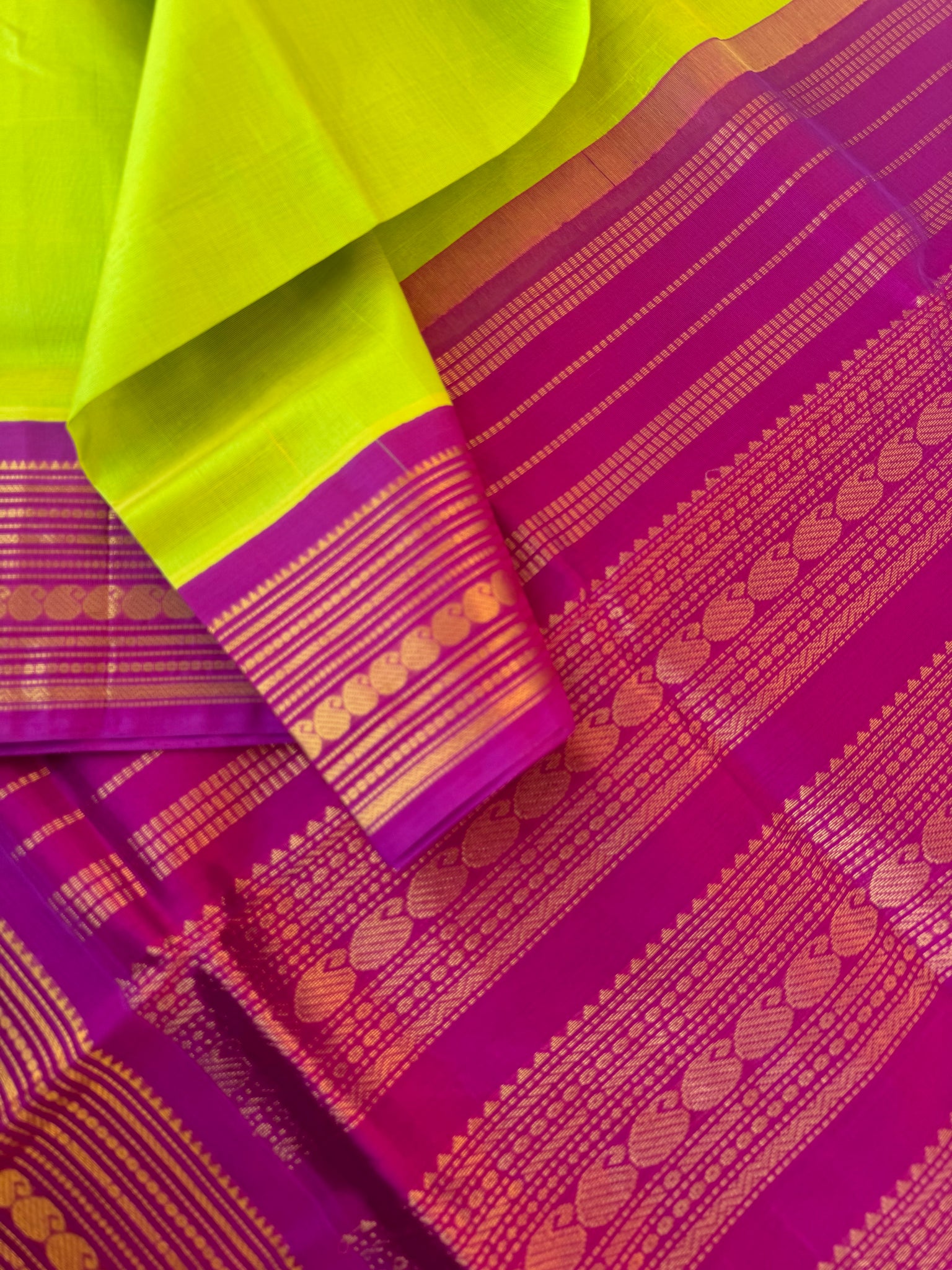 Korvai Silk Cotton - apple green and majentha