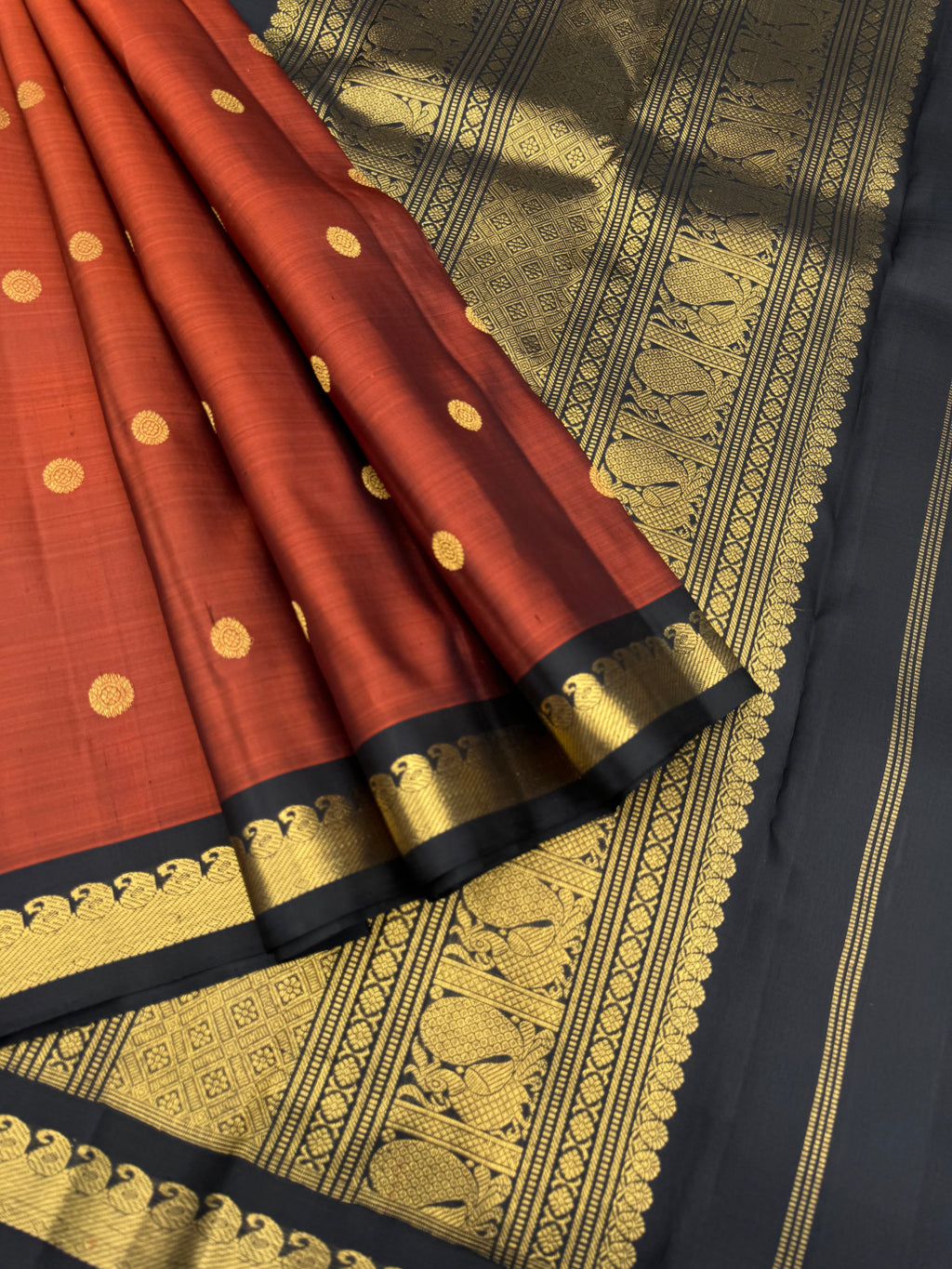 Leela - The bliss of small border Kanchivarams - most gorgeous rusty brown and black