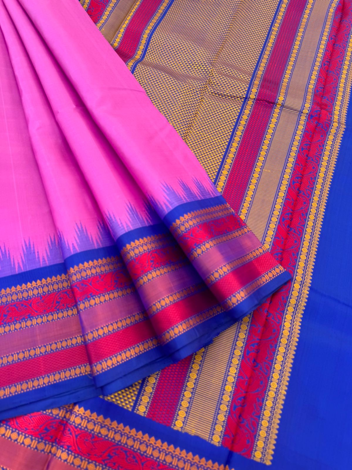 Sahasra - Most Difficult to Make No Zari Kanchivarams - a perfect rose pink and violet blue with yali woven borders