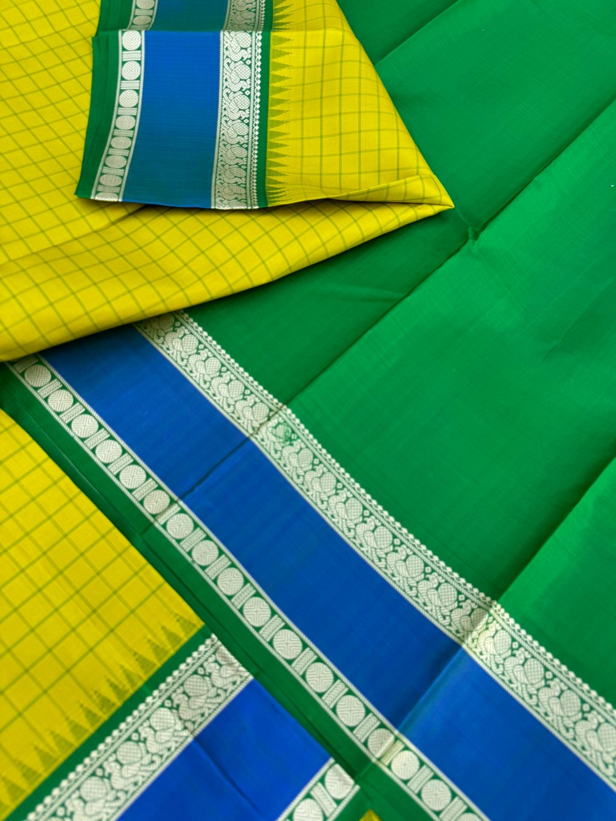 The Best of No Zari Korvai Kanchivaram - most beautiful sampanga green and blue with kattam and retta pett woven borders