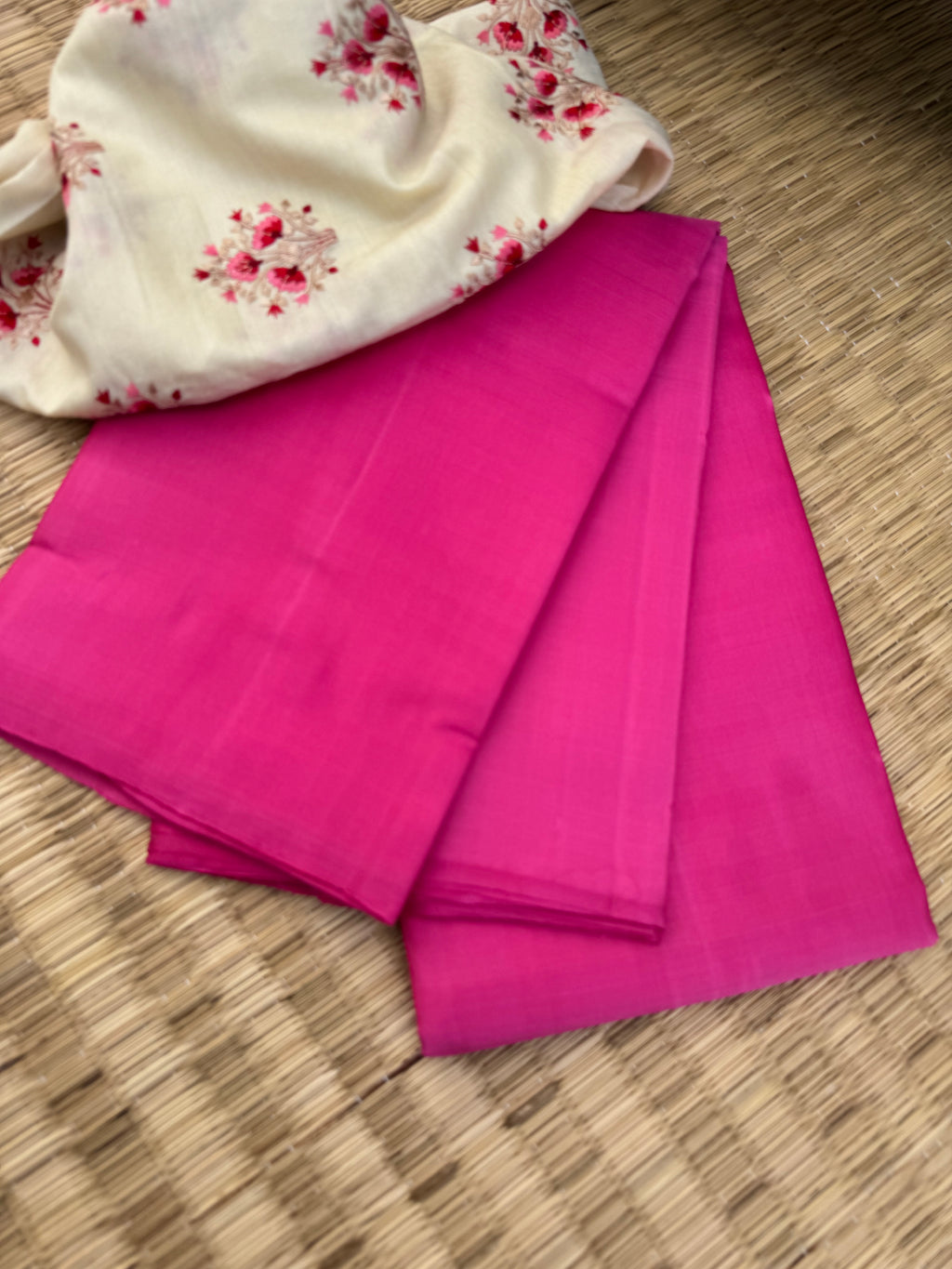 Niram - Celebrating of Full Plain Kanchivaram Silks Paired with Beautiful Blouses - fuchsia pink with off white embroidered blouse