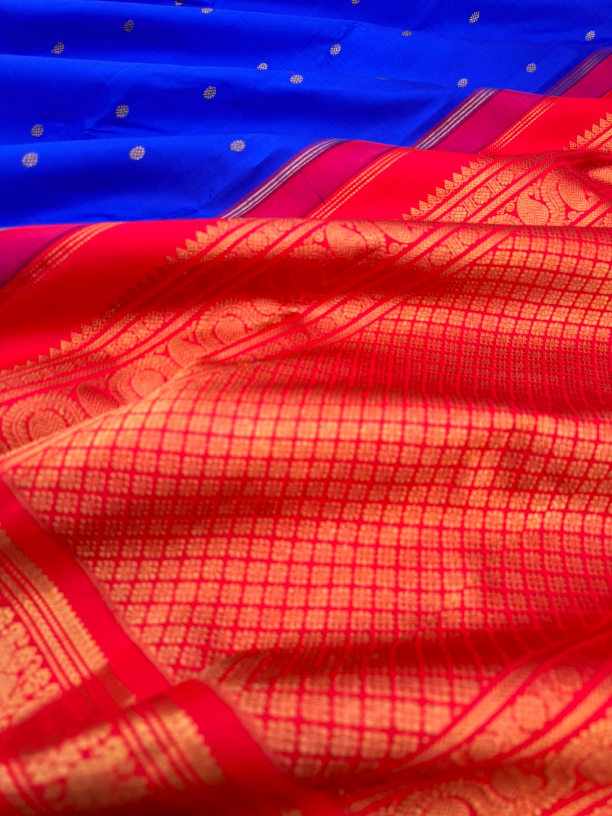 Vintage Ragas on Kanchivaram - most beautiful ms blue and red korvai Kanchivaram with vintage style peacock woven borders