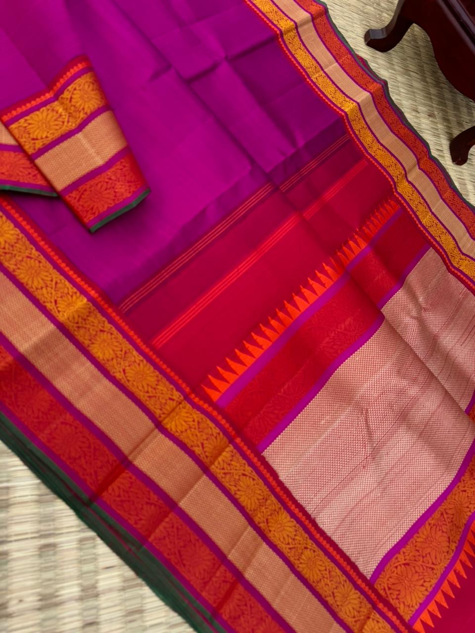 Kanchivaram Trunk - a gorgeous no zari vada malli Kanchi with varusai pett woven borders