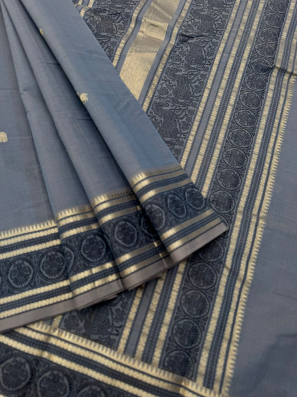 Zari Touched Mangalavastaram - unusual grey