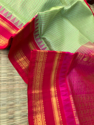 Korvai Silk Cotton - pista ice cream and pink podi kattam