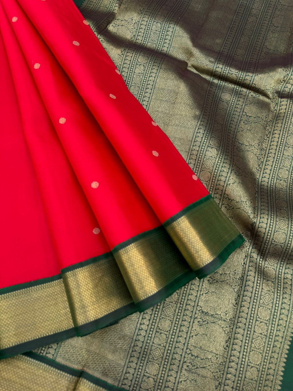Meenakshi - Heirloom Korvai Kanchivaram - tomato red and Meenakshi green