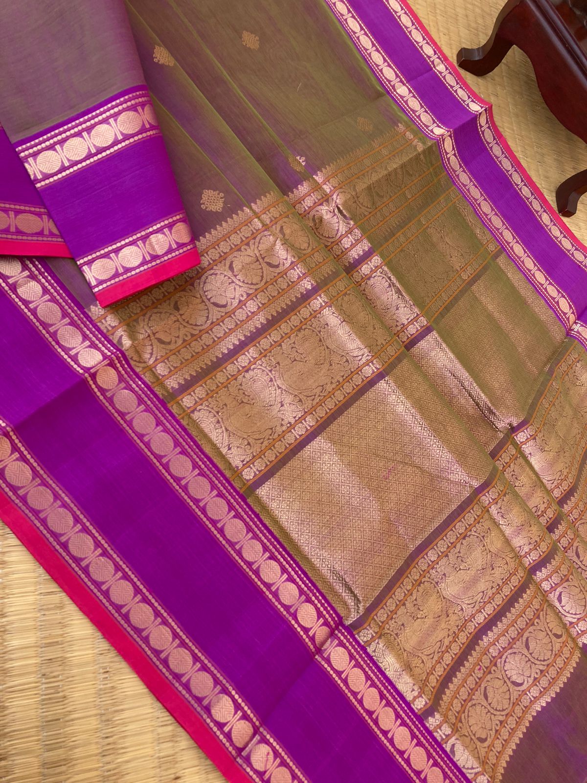 Zari Kissed Silk Cotton - algae green short majenta kolam woven buttas