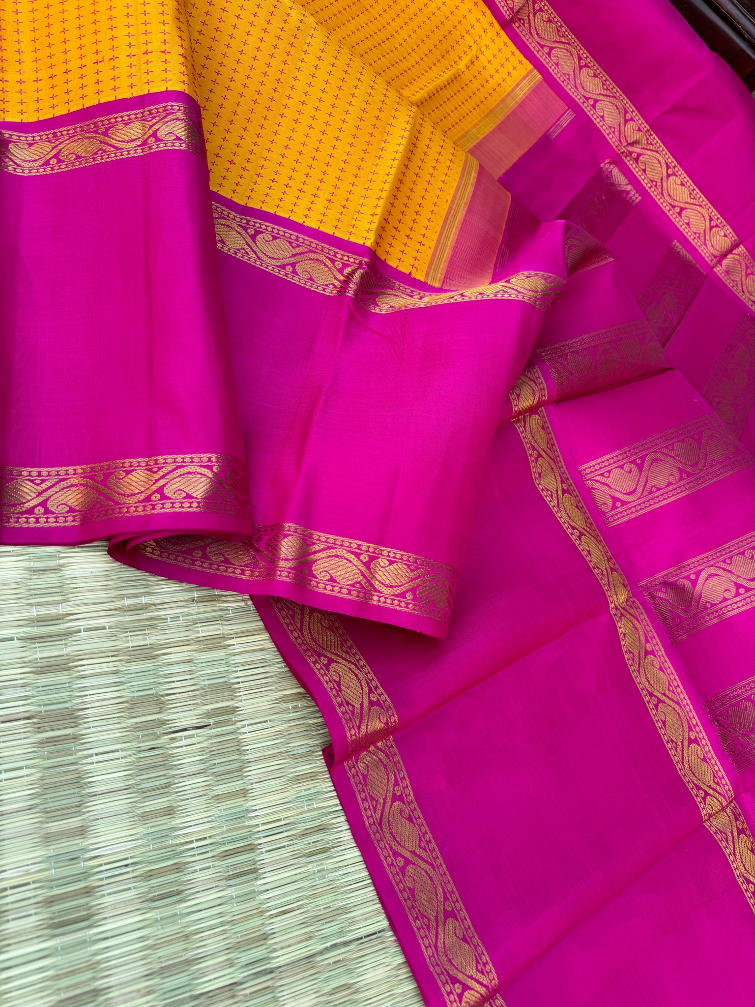 Essence of Traditional Kanchivarams - a gorgeous vintage type broad borders mustard and sweet pink full body woven pluse buttas