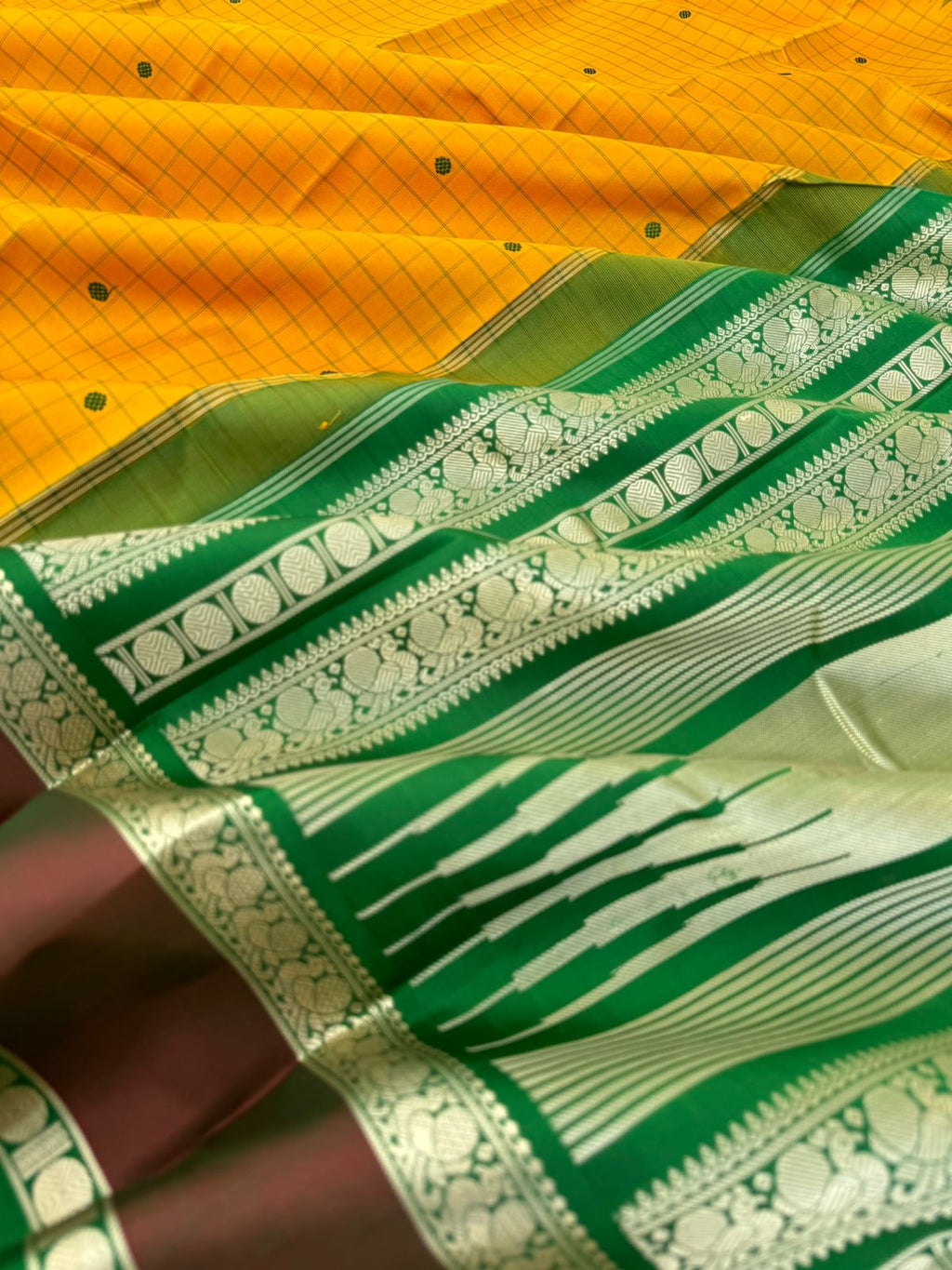 Sahasra - Most Difficult to Make No Zari Kanchivarams - stunning mustard and green with all traditional elements!!