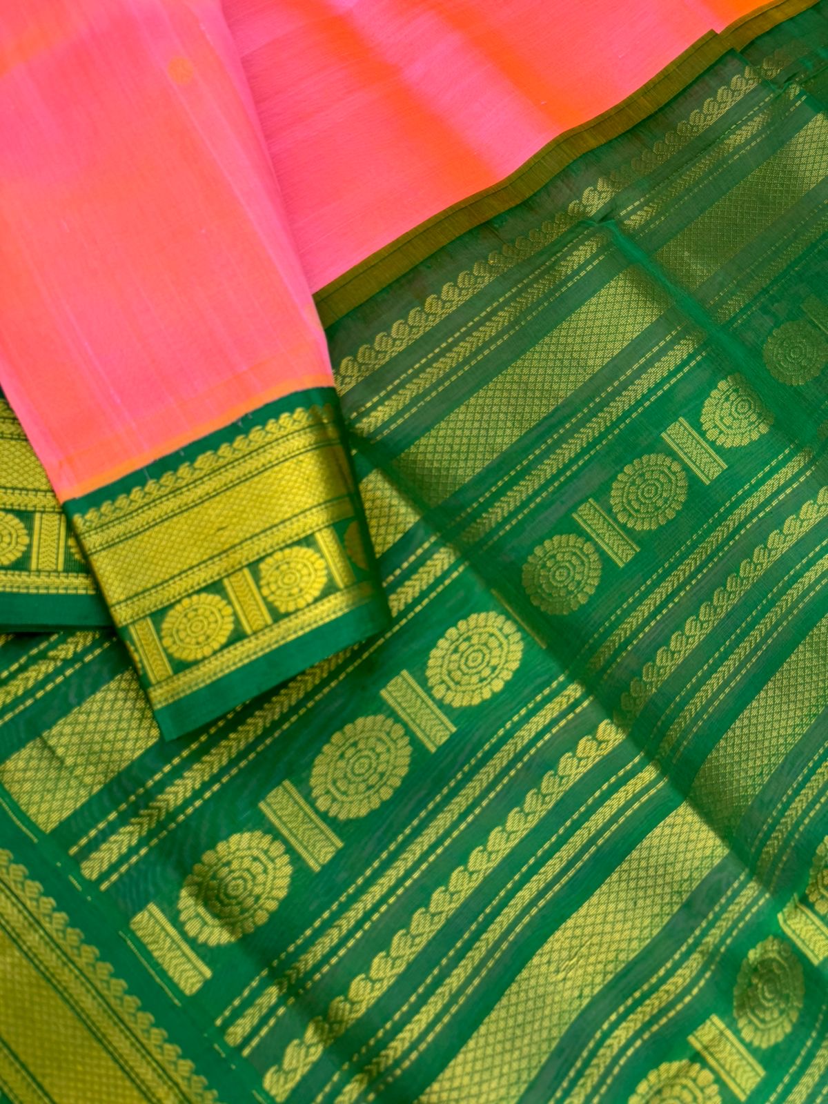 Korvai Silk Cottons - kanakambaram pink and green