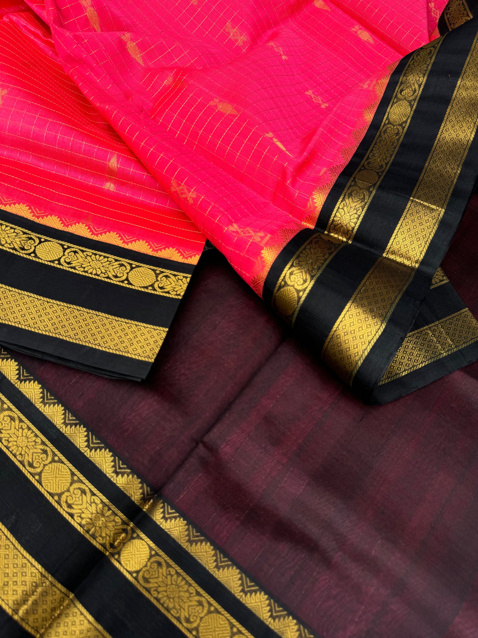 Korvai Silk Cotton - kanakambaram pink and black zari kattam buttas