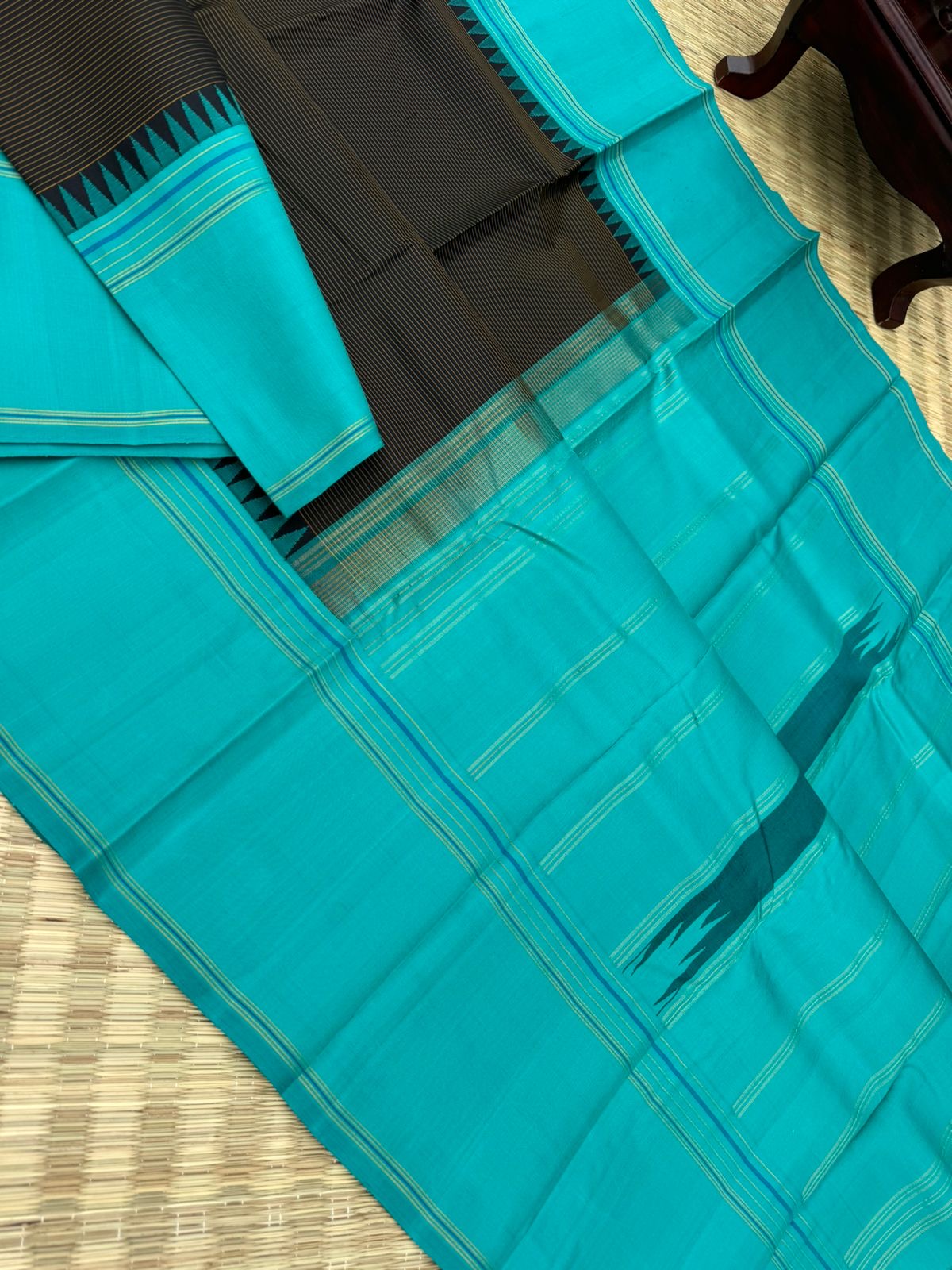 Rarest Korvai Kanchivaram - the best of best black ans teal with invisible stripes woven body