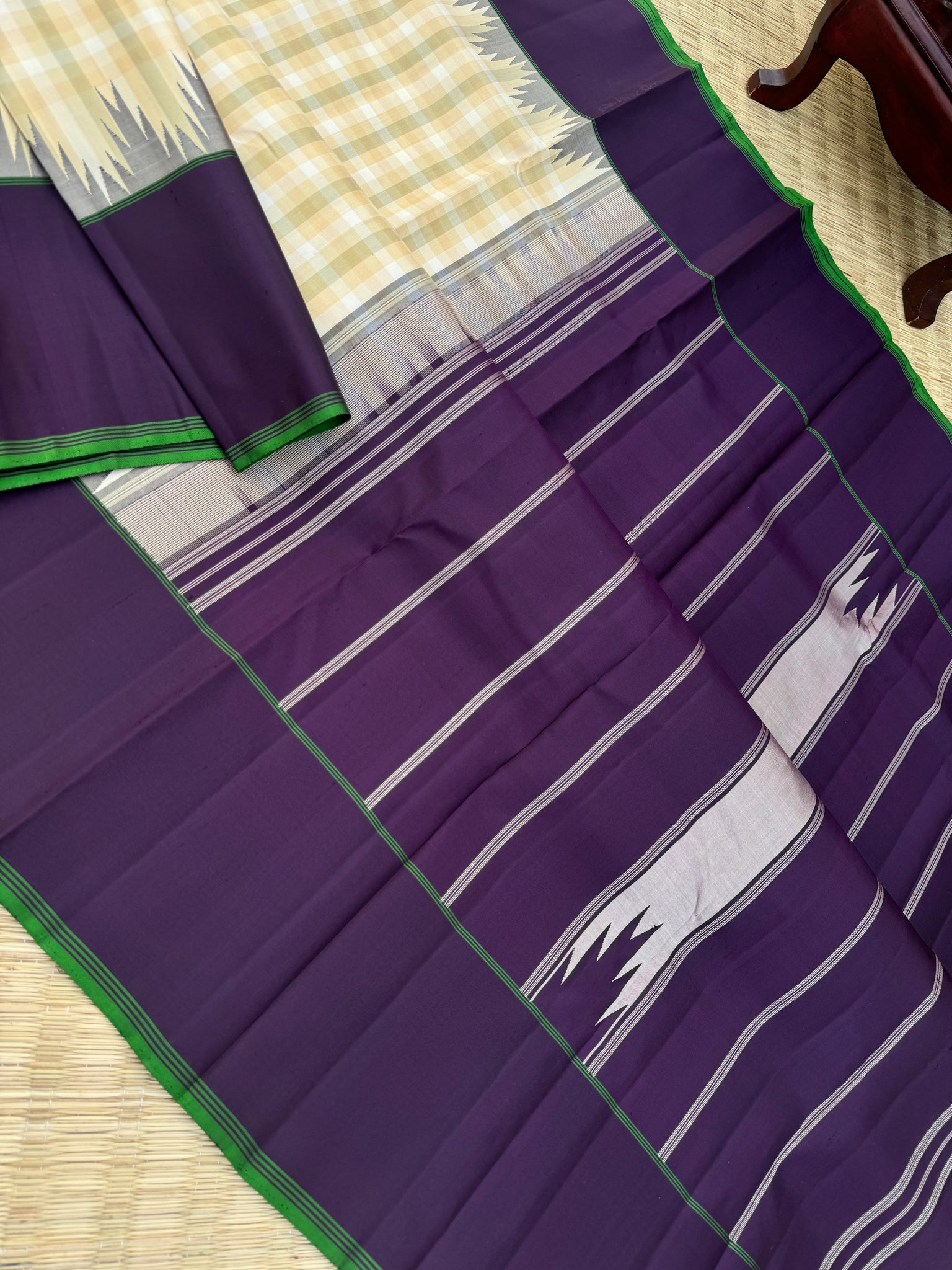 Ekatara - The Rarest Kai Korvai Kanchivarams - most beautiful smart classy corporate chex body with beetle nut jammun purple pallu borders and blouse