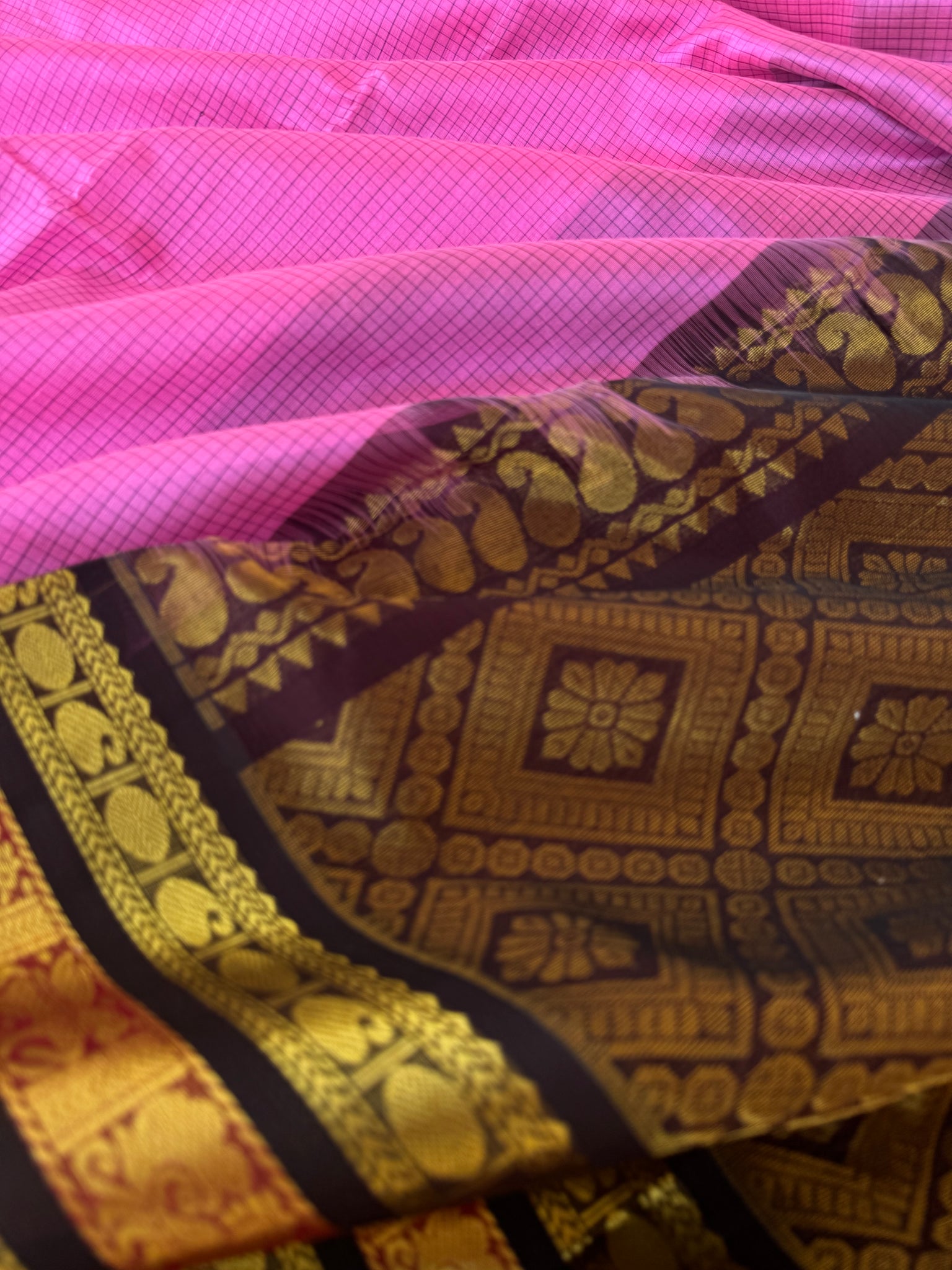 Korvai Silk Cotton - candy pink and coffee brown
