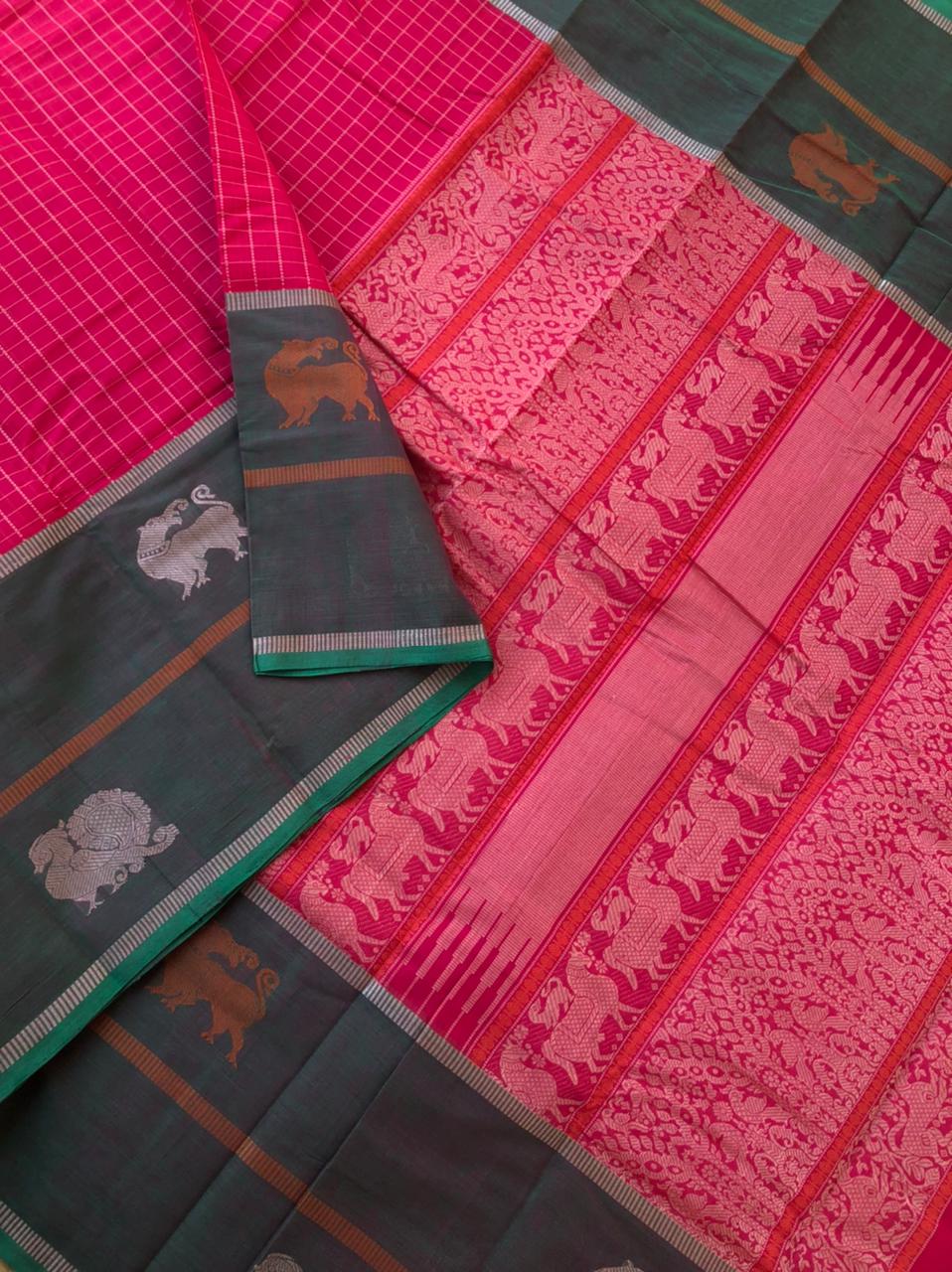 Mangalavastaram - beautiful red muthukattam with border woven buttas