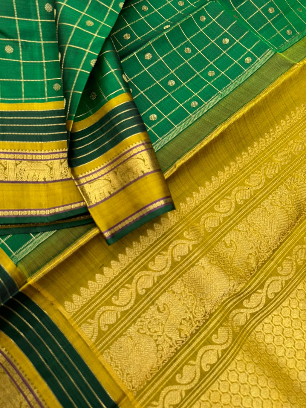 Meenakshi - the beautiful Meenakshi green and golden fenugreek mustard with moppula woven borders and kattam buttas woven body