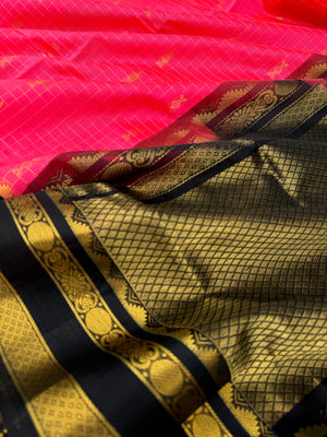 Korvai Silk Cotton - kanakambaram pink and black zari kattam buttas