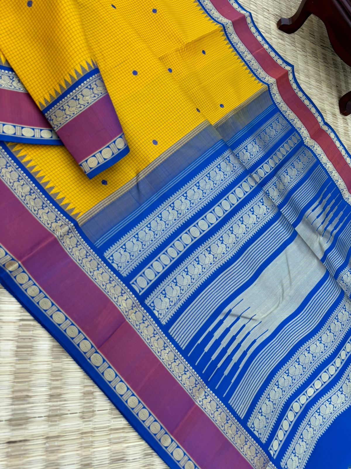 Album Untouched - stunning yellow and blue no zari Korvai Kanchivaram with podi kattam and buttas woven body