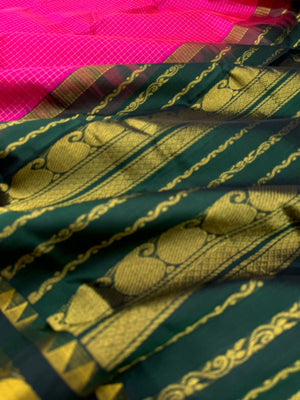 Korvai Silk Cottons - pink and Meenakshi green zari kattam