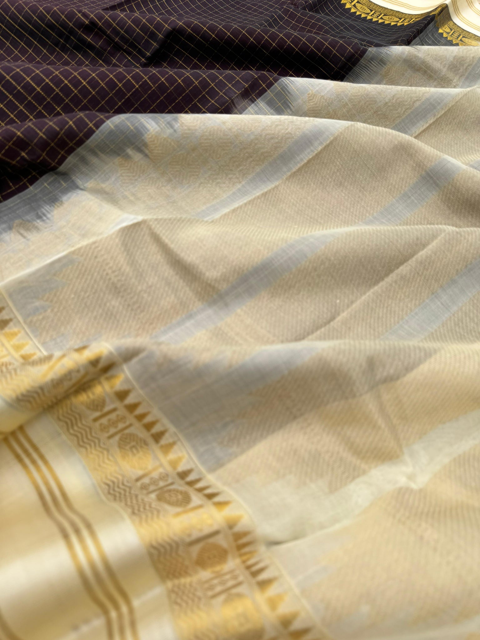 Korvai Silk Cottons - coffee bean and off white zari kattam