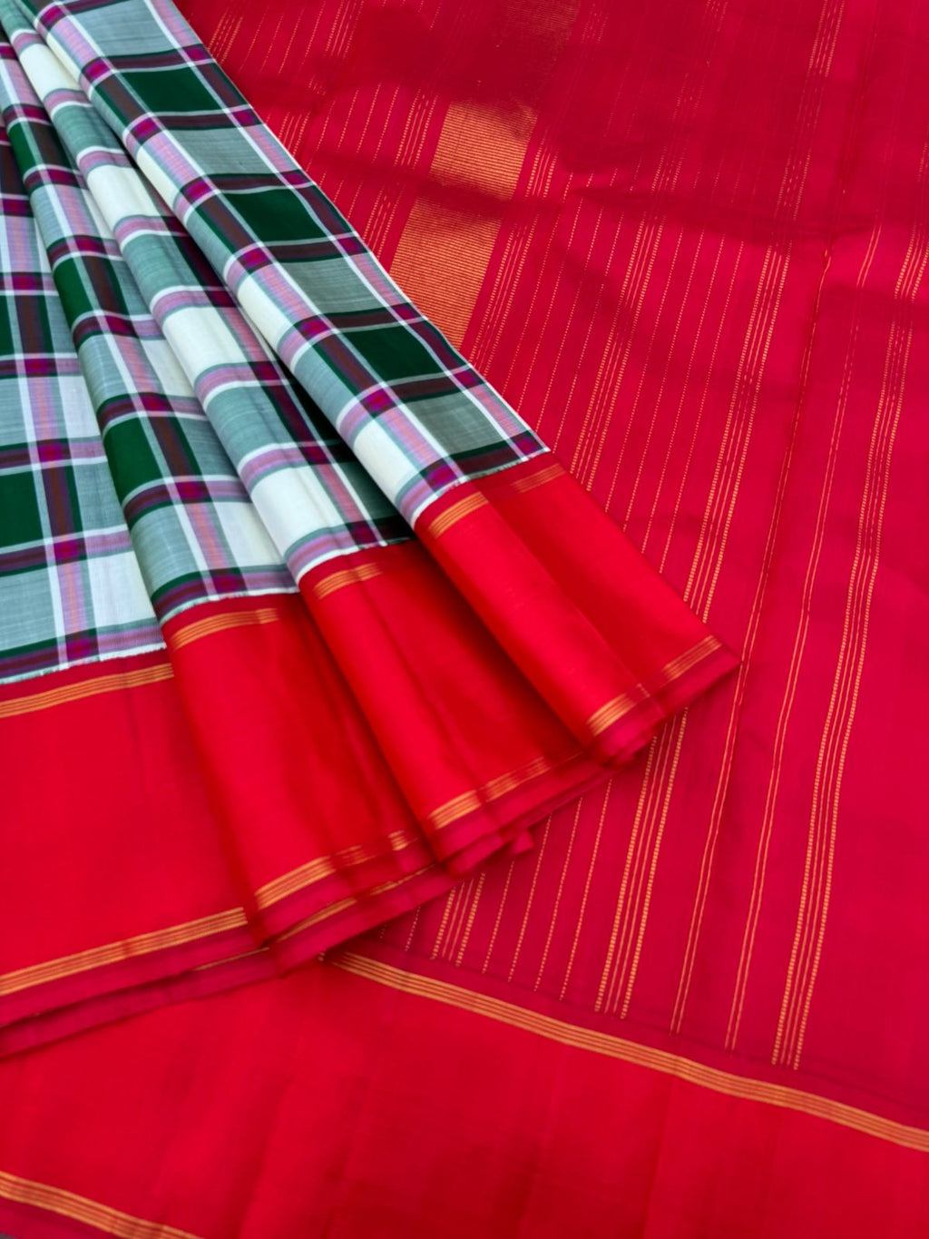 Album Untouched - a most beautiful chex woven body with deep red woven korvai borders