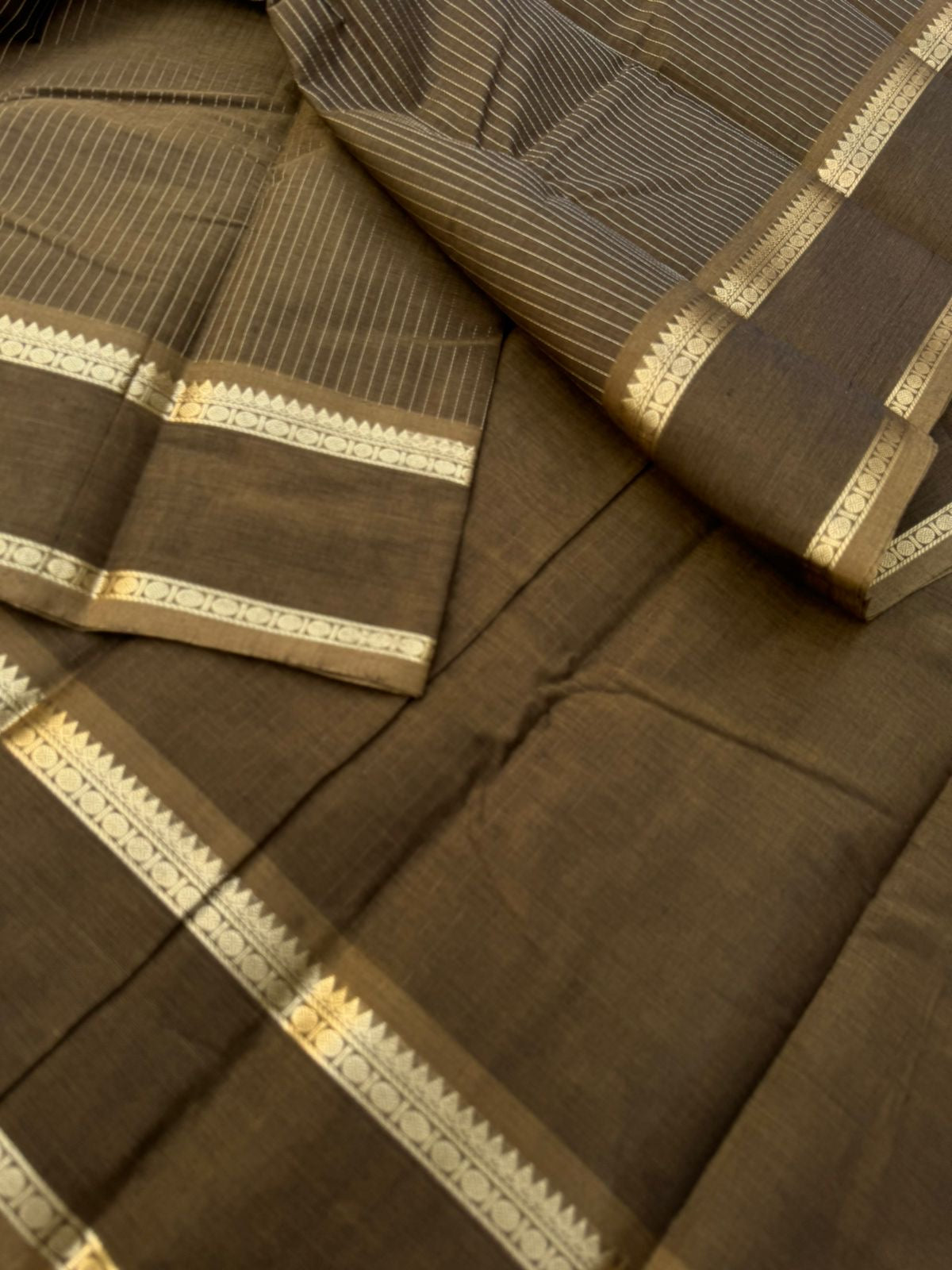 Zari Touched Mangalavastaram - stunning deep dark bronze tone