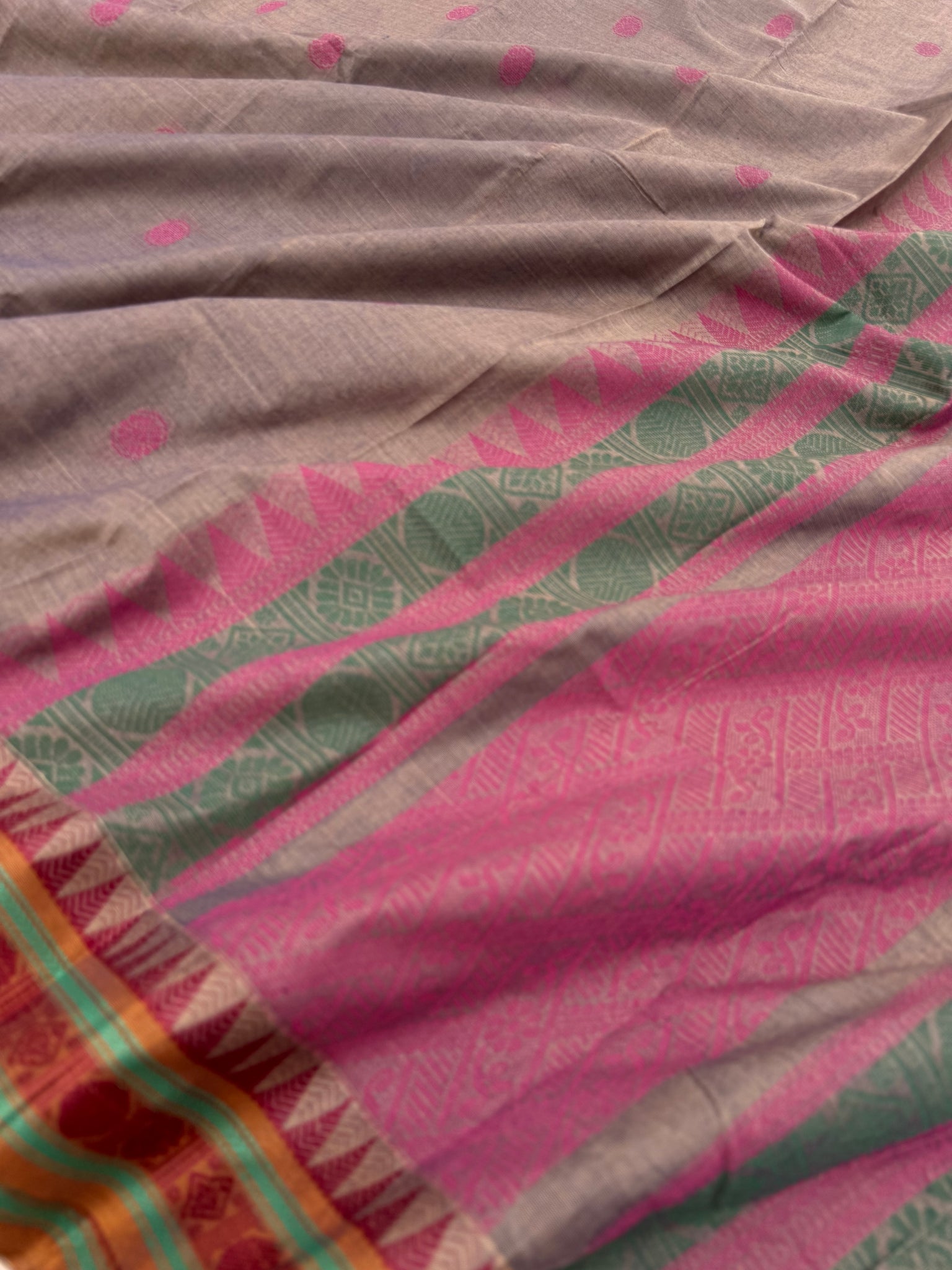 Softer Chettinad - beige grey with small borders