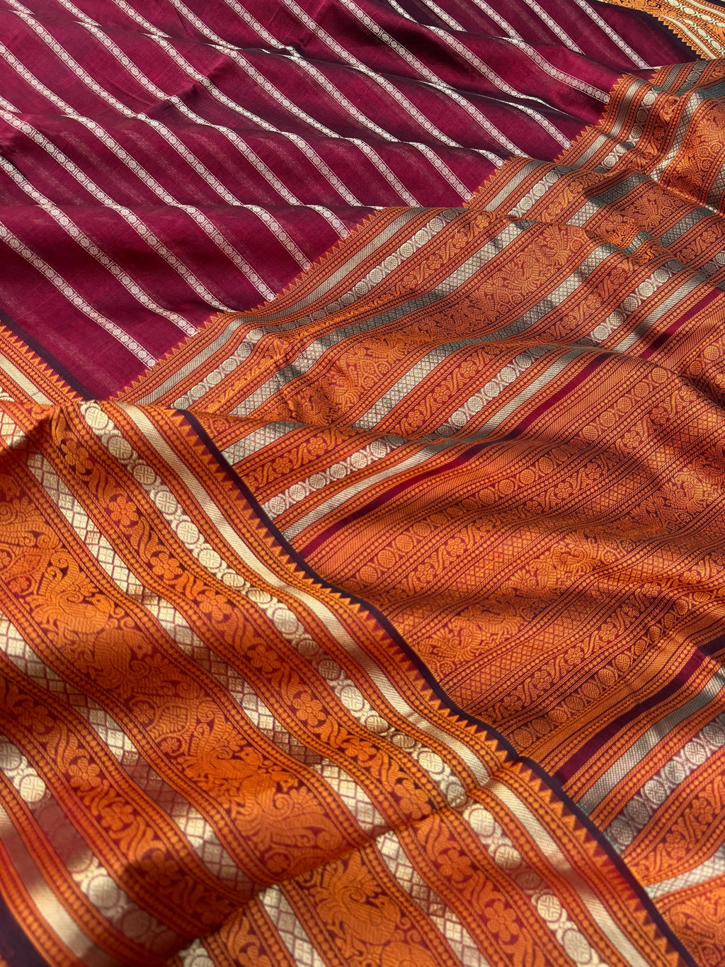 Woven Motifs Silk Cotton - maroon veldhari