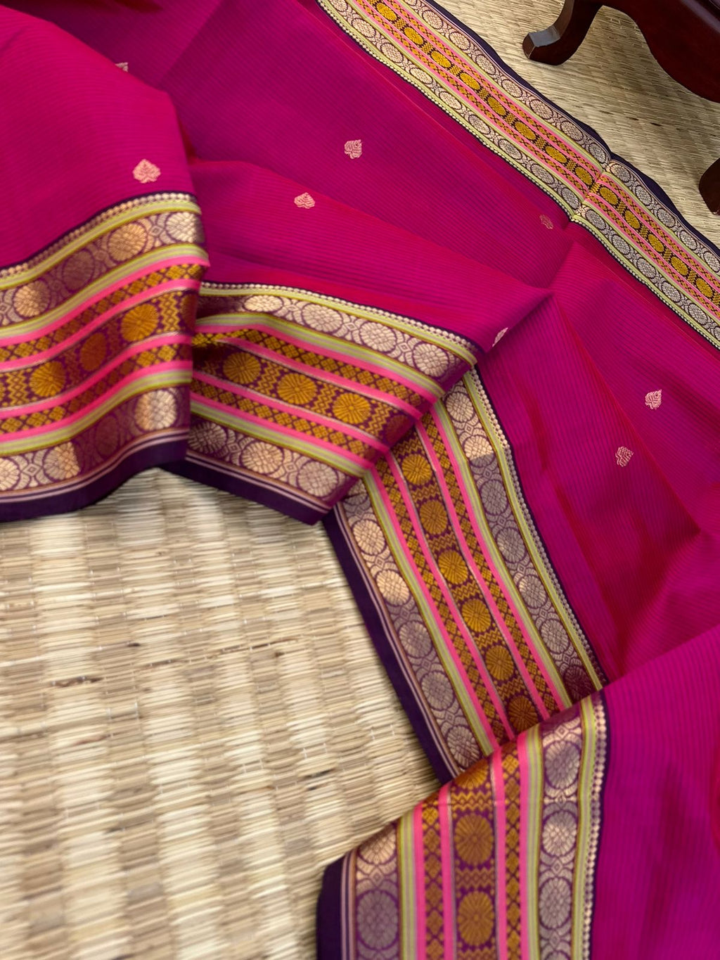 Zari Kissed Silk Cotton - deep dark pink with three row of laddu kamalam borders