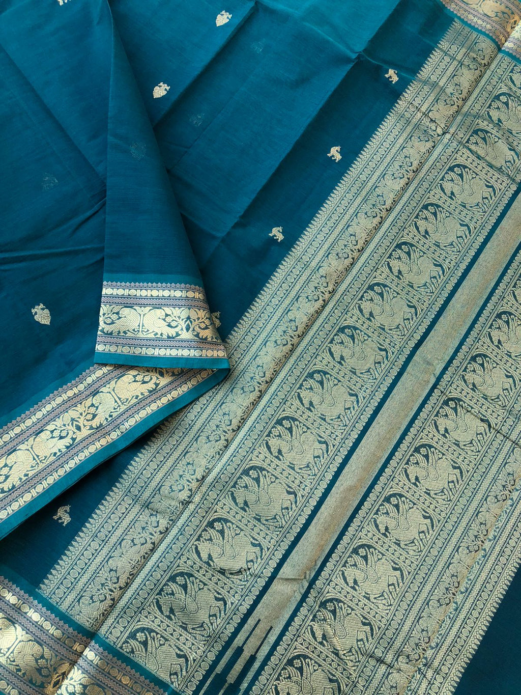 Mangalavastaram - Zari Touched - unique burnt peacock blue with jodi killi woven borders