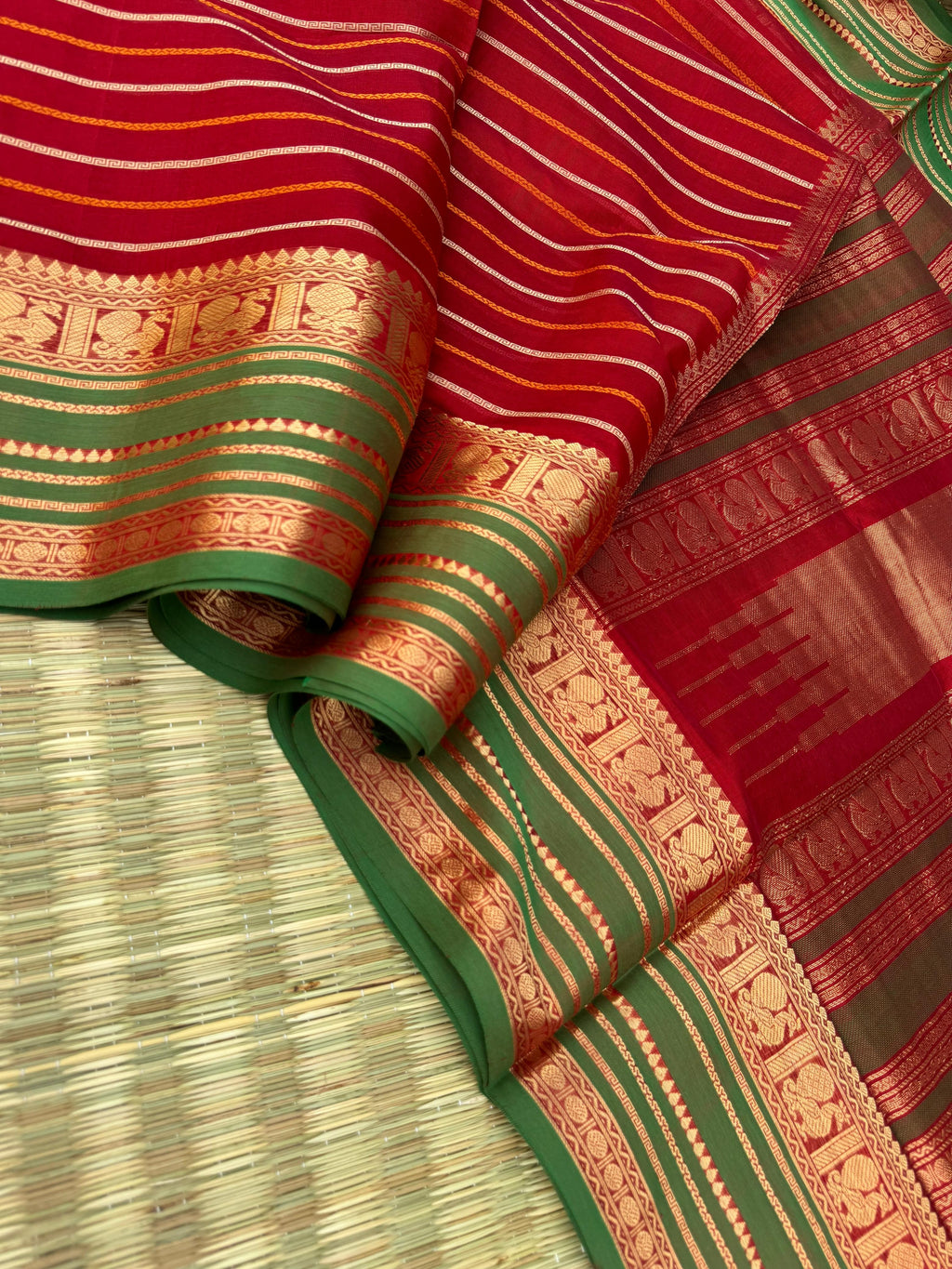 Woven Motifs Silk Cotton - deep red veldhari