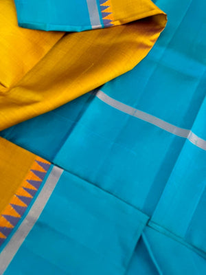 Rarest Korvai Kanchivaram - molten burnt golden honey a unusual tone with teal pallu blouse and borders