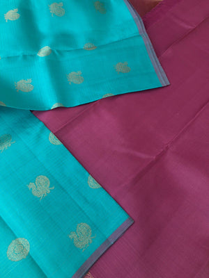 Mohaa - Beautiful Borderless Kanchivarams - turquoise teal oosi Kattam woven body with keva pink pallu and blouse
